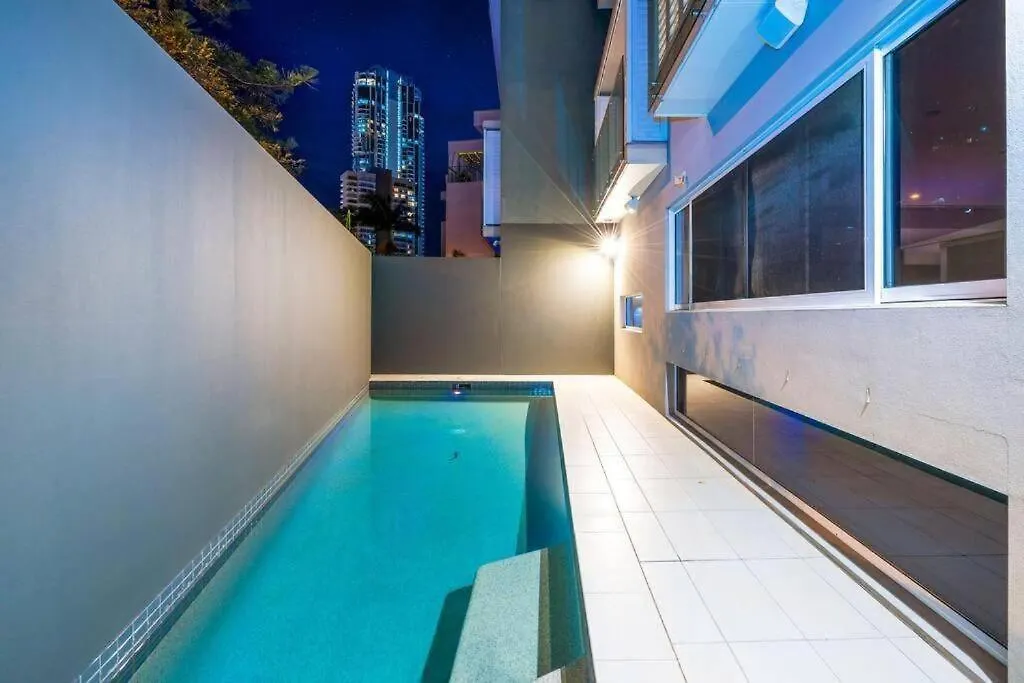 Semesterbostad Large Spacious 4br4b Surfers With Pool 1 *