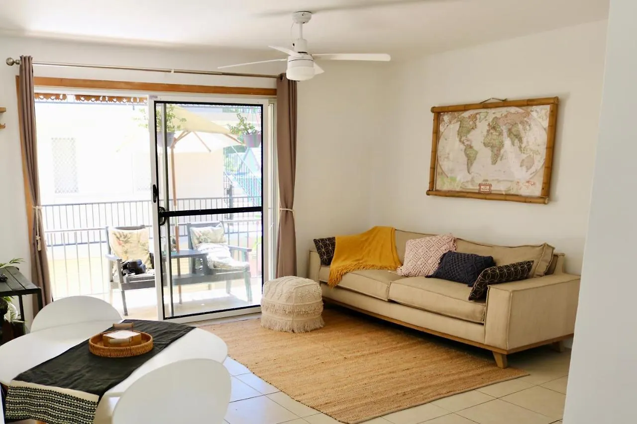 Surf Shack In Iconic Rainbow Bay - Coolangatta Qld Διαμέρισμα