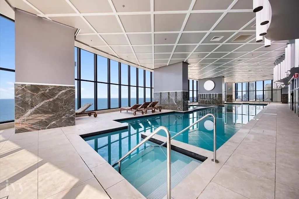 Daire In The Heart Of Surfers Paradise Oceanview Cozy 1b 34f Gold Coast