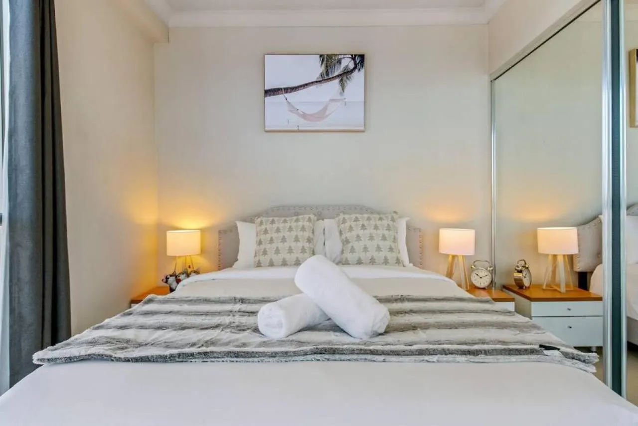 Apartmán Stunning Riverview 2br Good Location Gold Coast