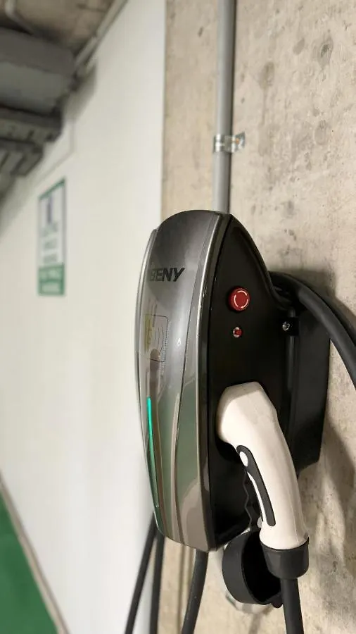 The Midtown - Modern Oasis With Ev Charging Pool Netflix Appartement *