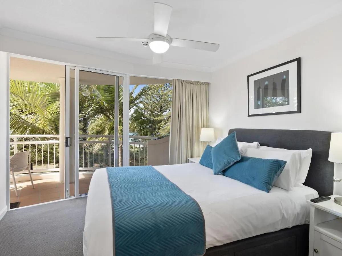 Ultiqa Burleigh Mediterranean