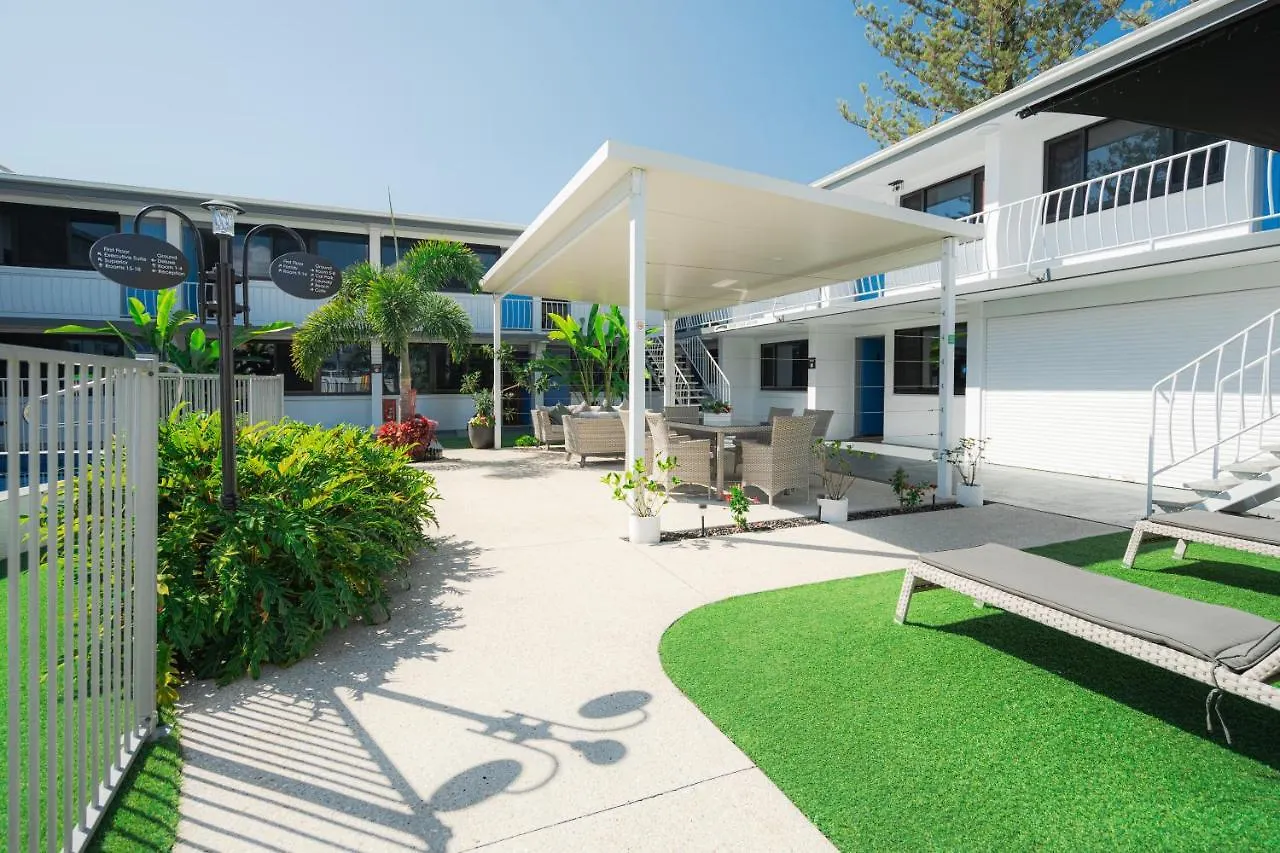 Montego Mermaid Gold Coast
