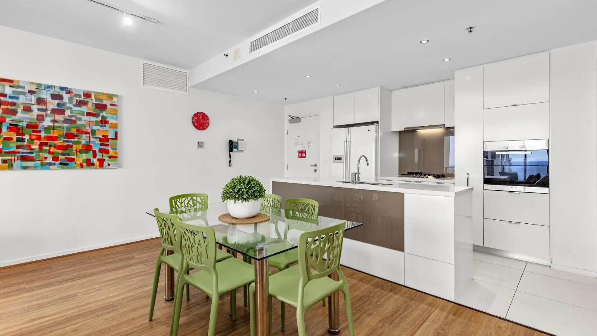Resort Ultra Broadbeach Gold Coast
