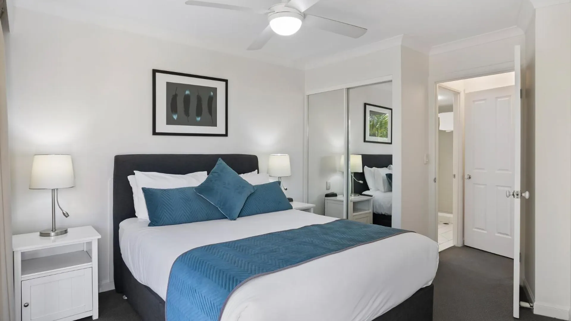Ultiqa Burleigh Mediterranean