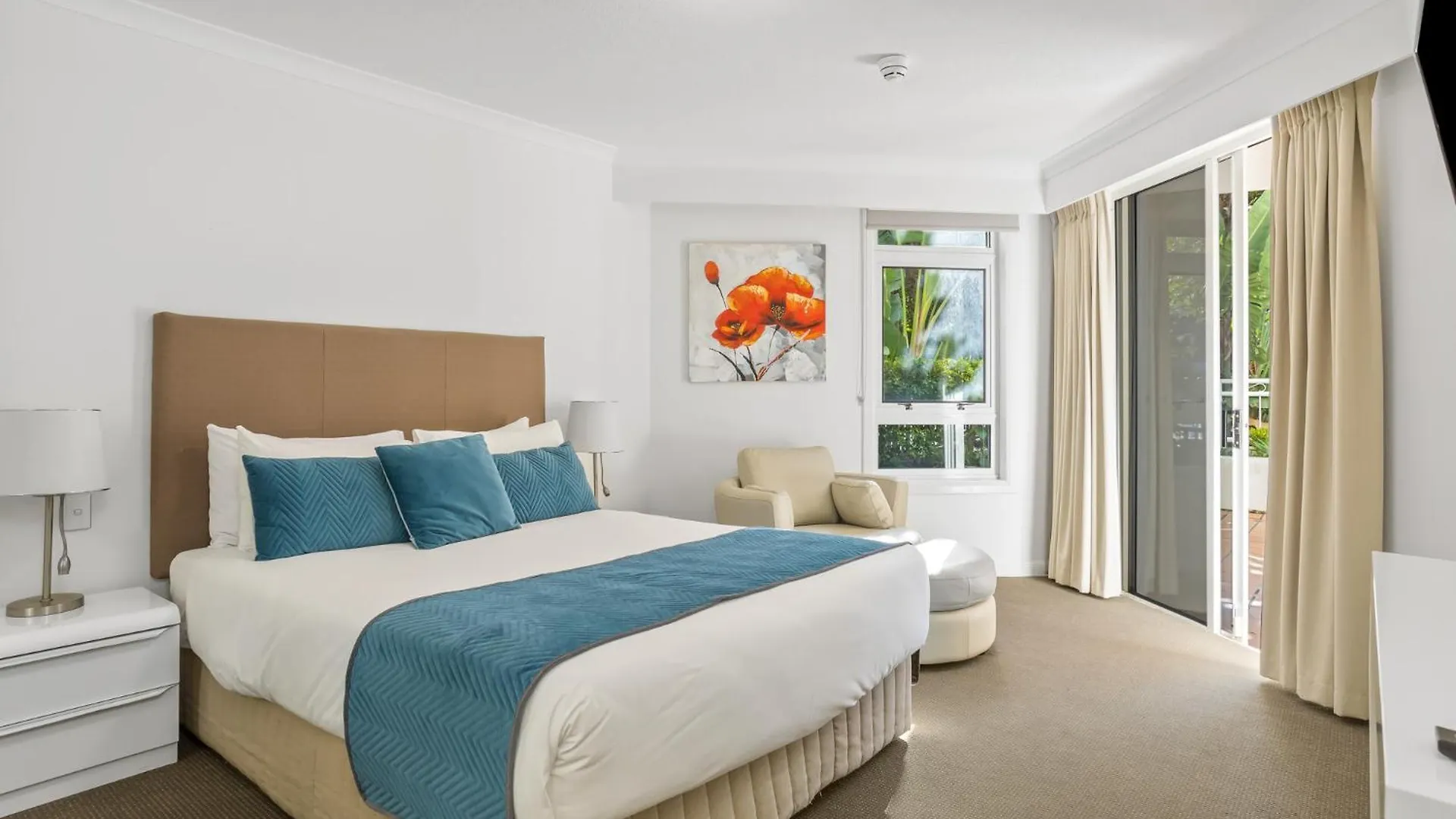 Aparthotel Ultiqa Burleigh Mediterranean
