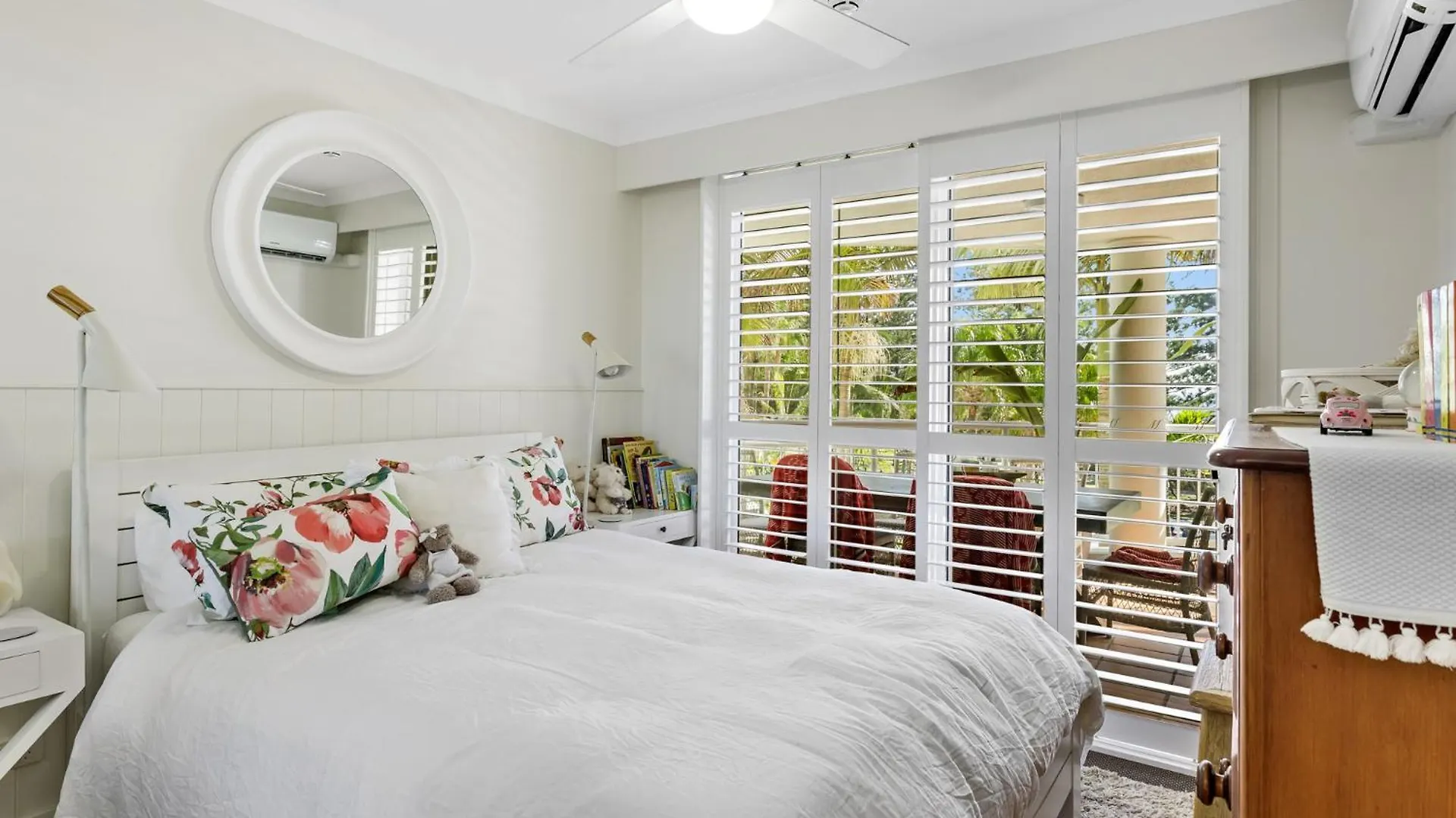 Ultiqa Burleigh Mediterranean Aparthotel