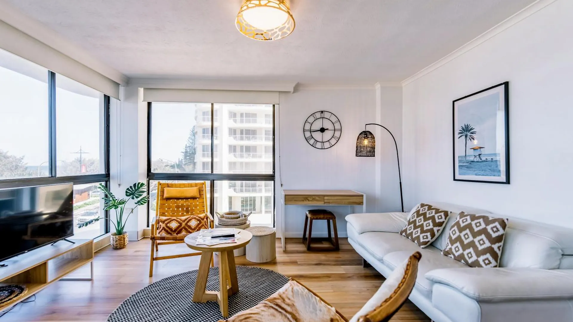 Olympus Beachfront Aparthotel 3*