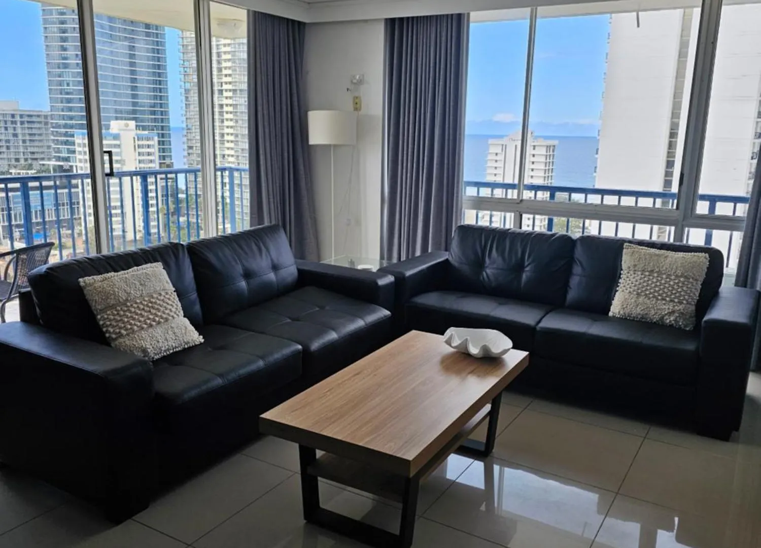 Centrepoint 3* Gold Coast