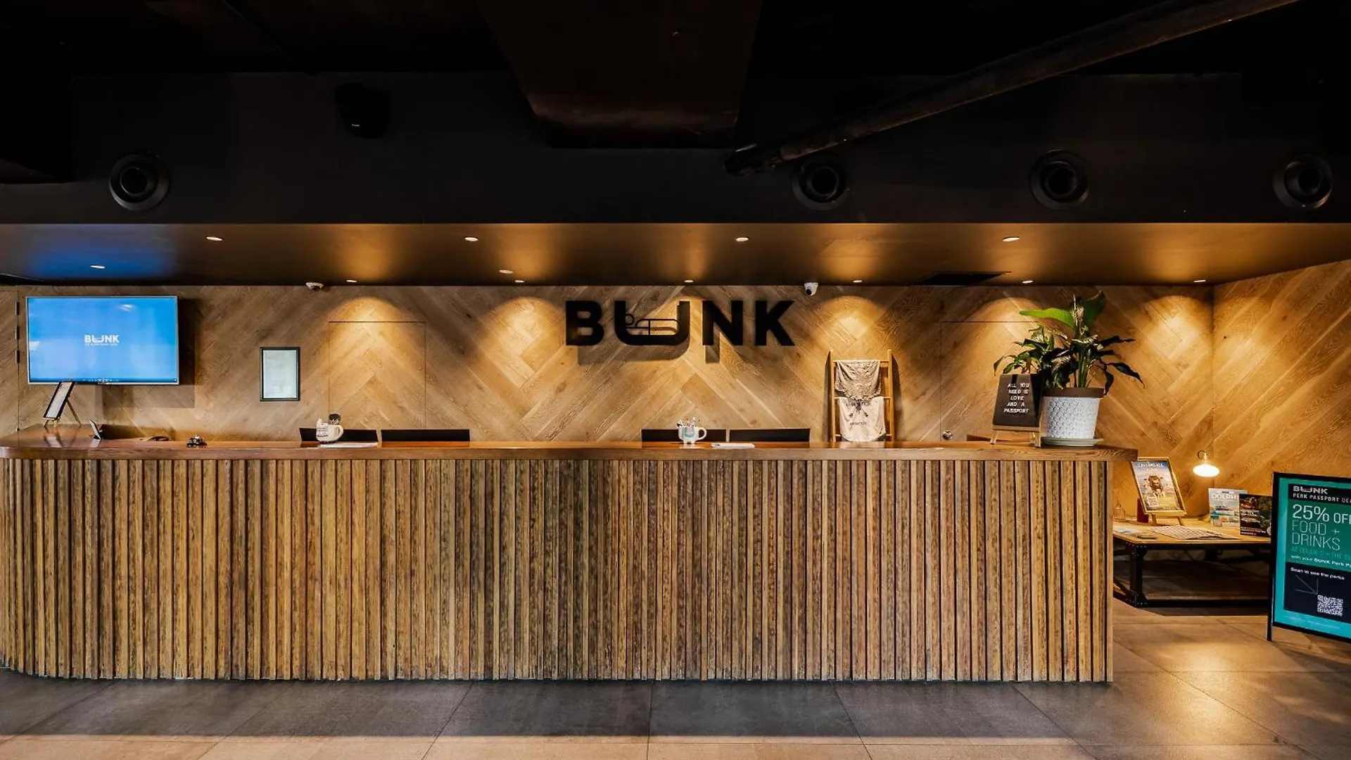 Bunk Surfers Paradise International Backpacker (adults Only) *
