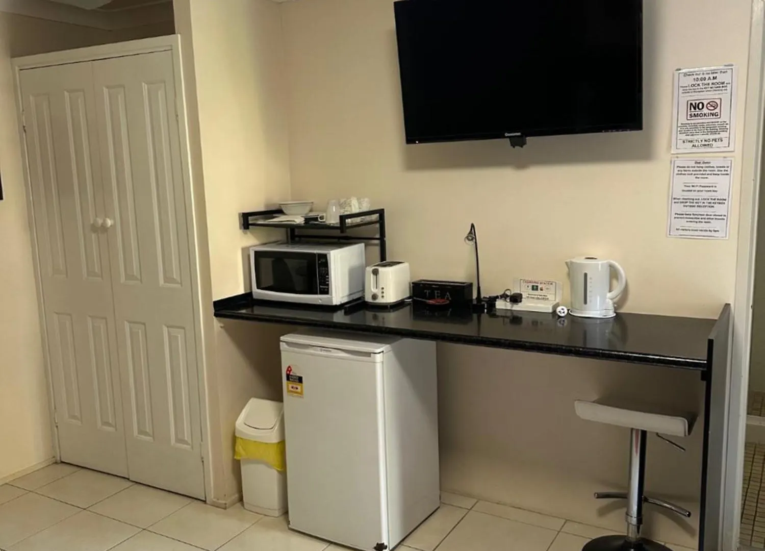 Airport - Only 300 Meters To Airport Terminal 3* Gold Coast