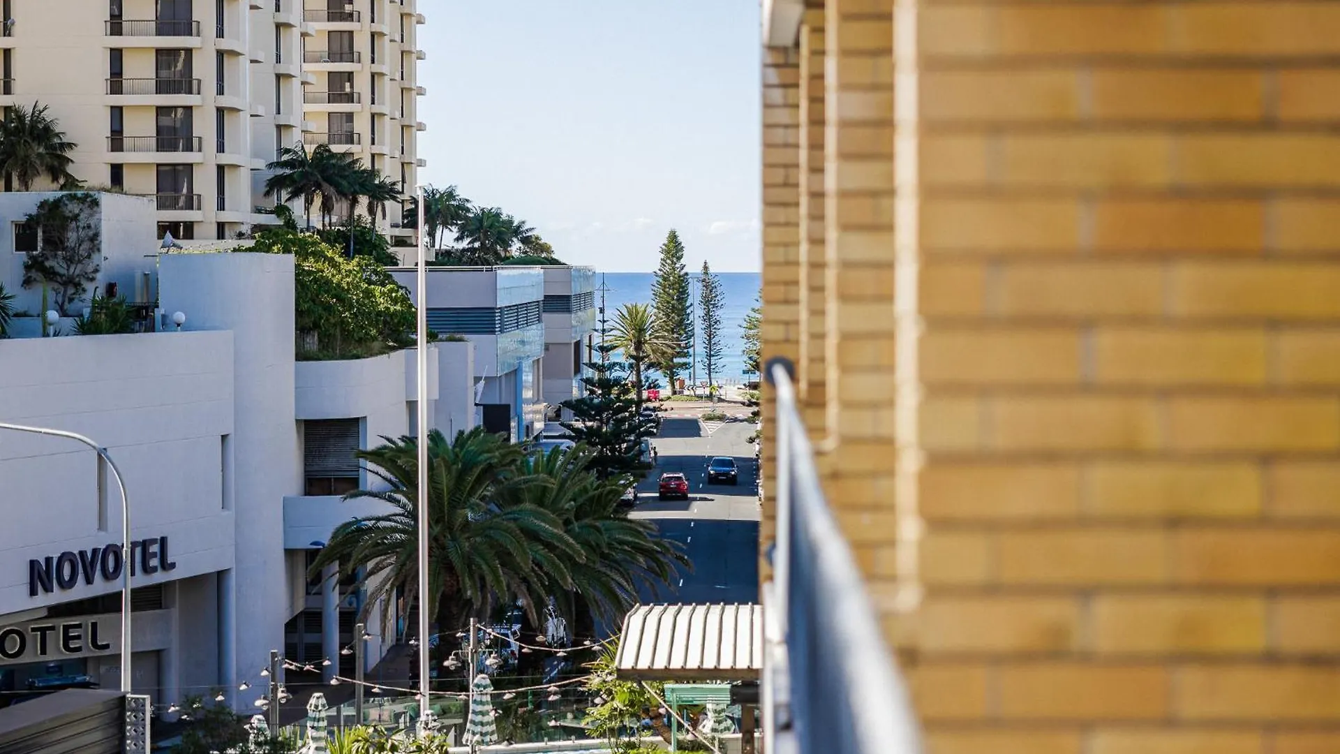 Bunk Surfers Paradise International Backpacker (adults Only)