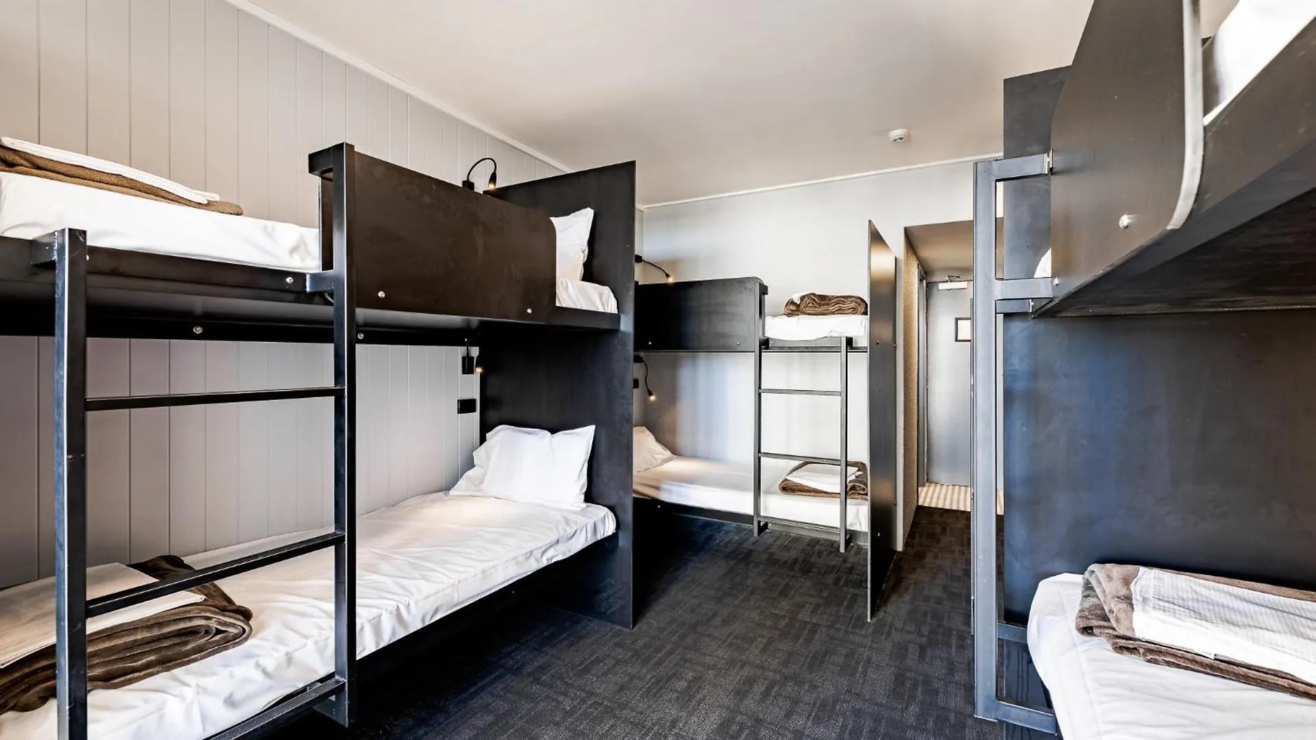 Bunk Surfers Paradise International Backpacker (adults Only) *