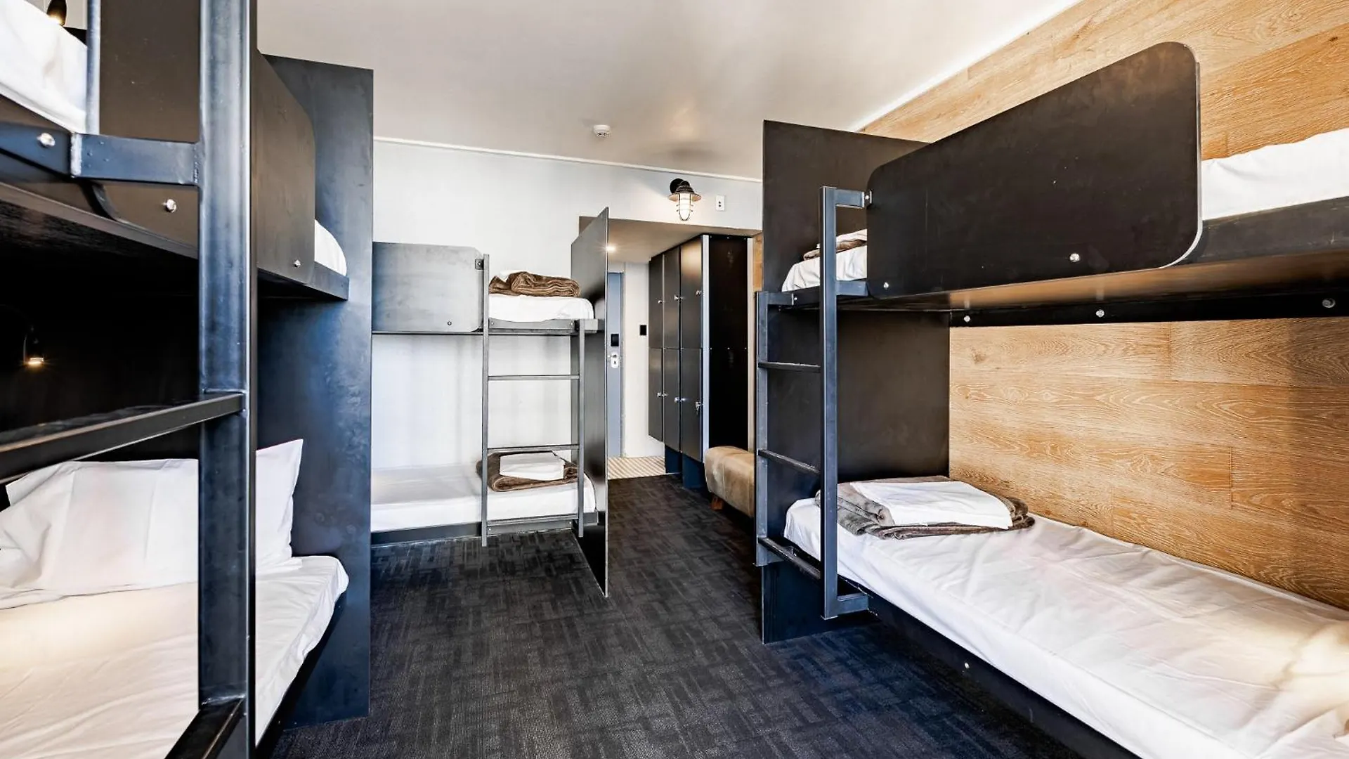 Bunk Surfers Paradise International Backpacker (adults Only) Ostello Gold Coast