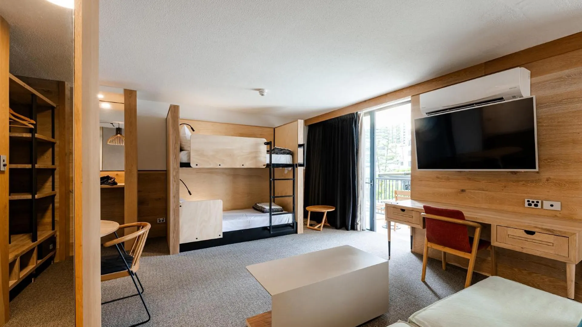 Bunk Surfers Paradise International Backpacker (adults Only) Gold Coast