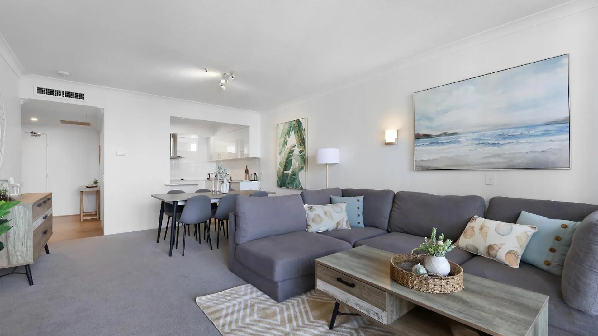 Ocean View 2-bed With Pool, Tennis Court & Bbq 골드코스트