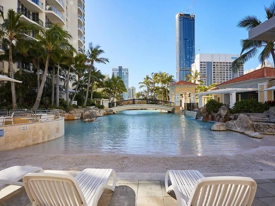 Oceanview 3 Bedroom In Surfers Paradise - Serain Residences