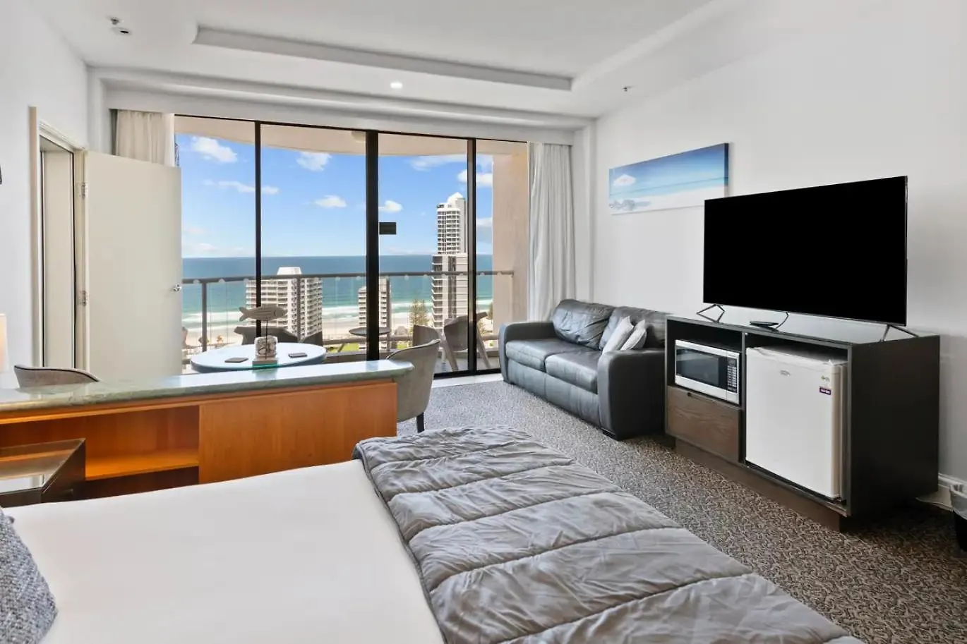 Luxury Ocean View 17th Level Studio Gold Coast