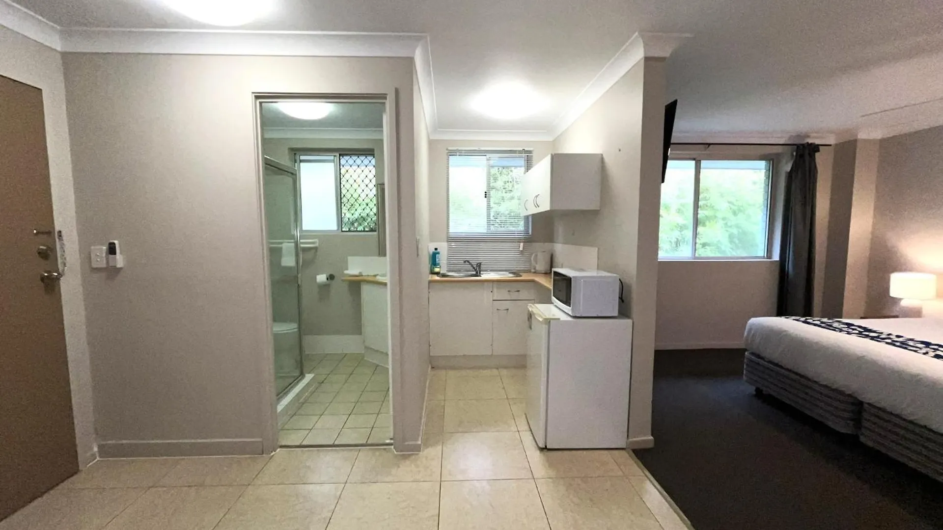 Browns Broadbeach 3* Gold Coast