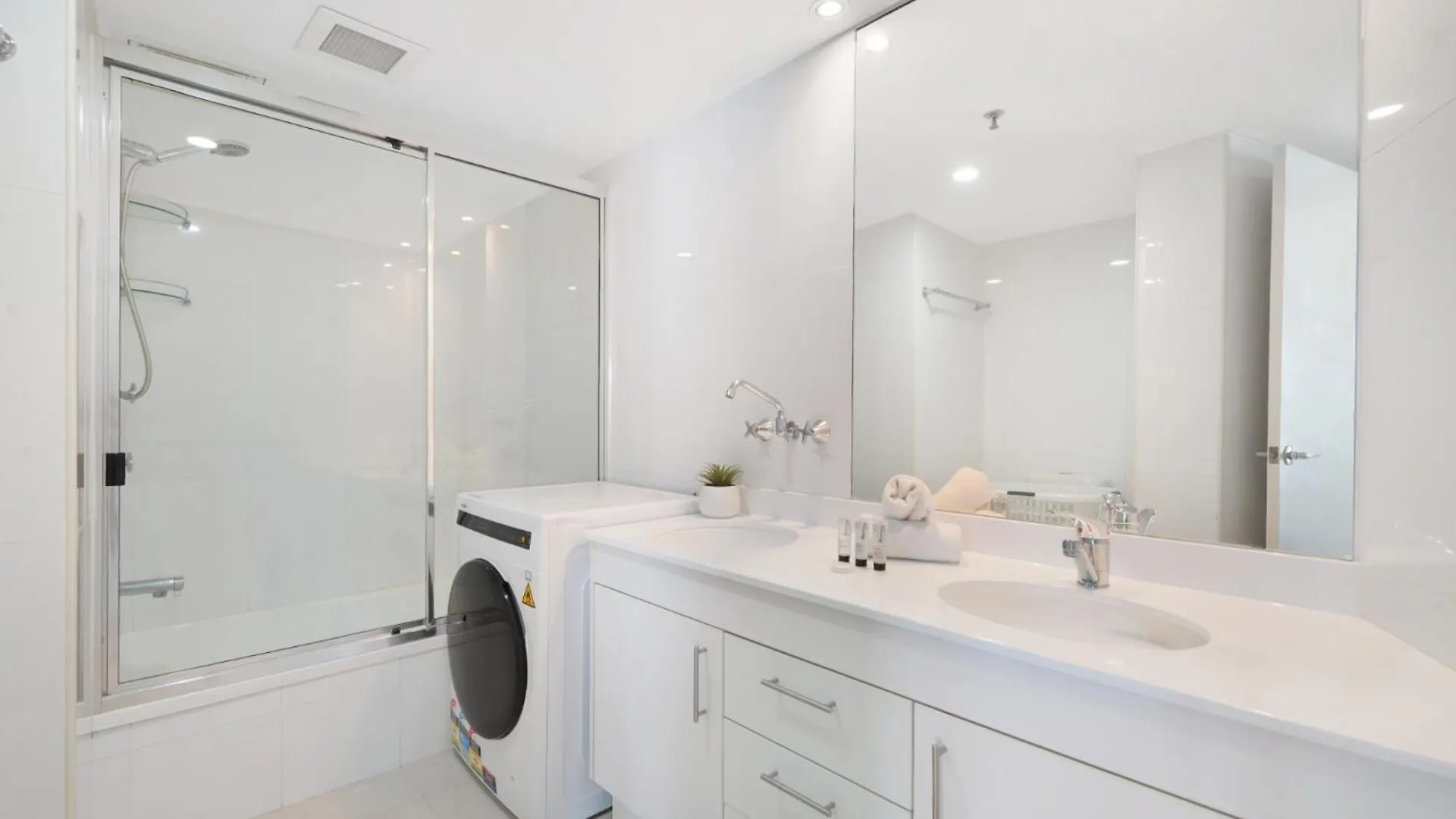 Appartement 2-bedroom With Impeccable Ocean Views Gold Coast