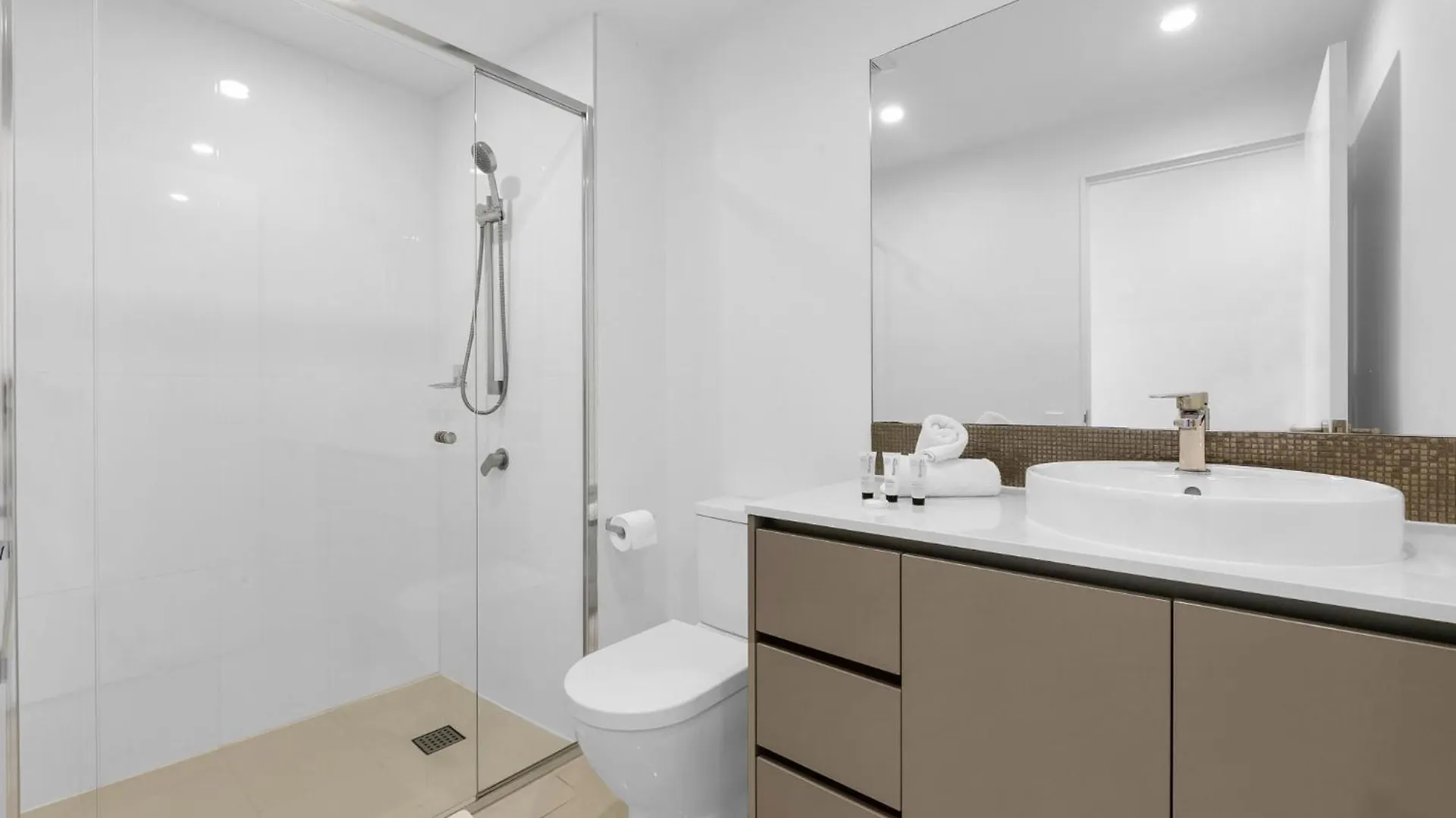 Apartment Wonderful 2-bed With Pool, Gym & Scenic Views Gold Coast