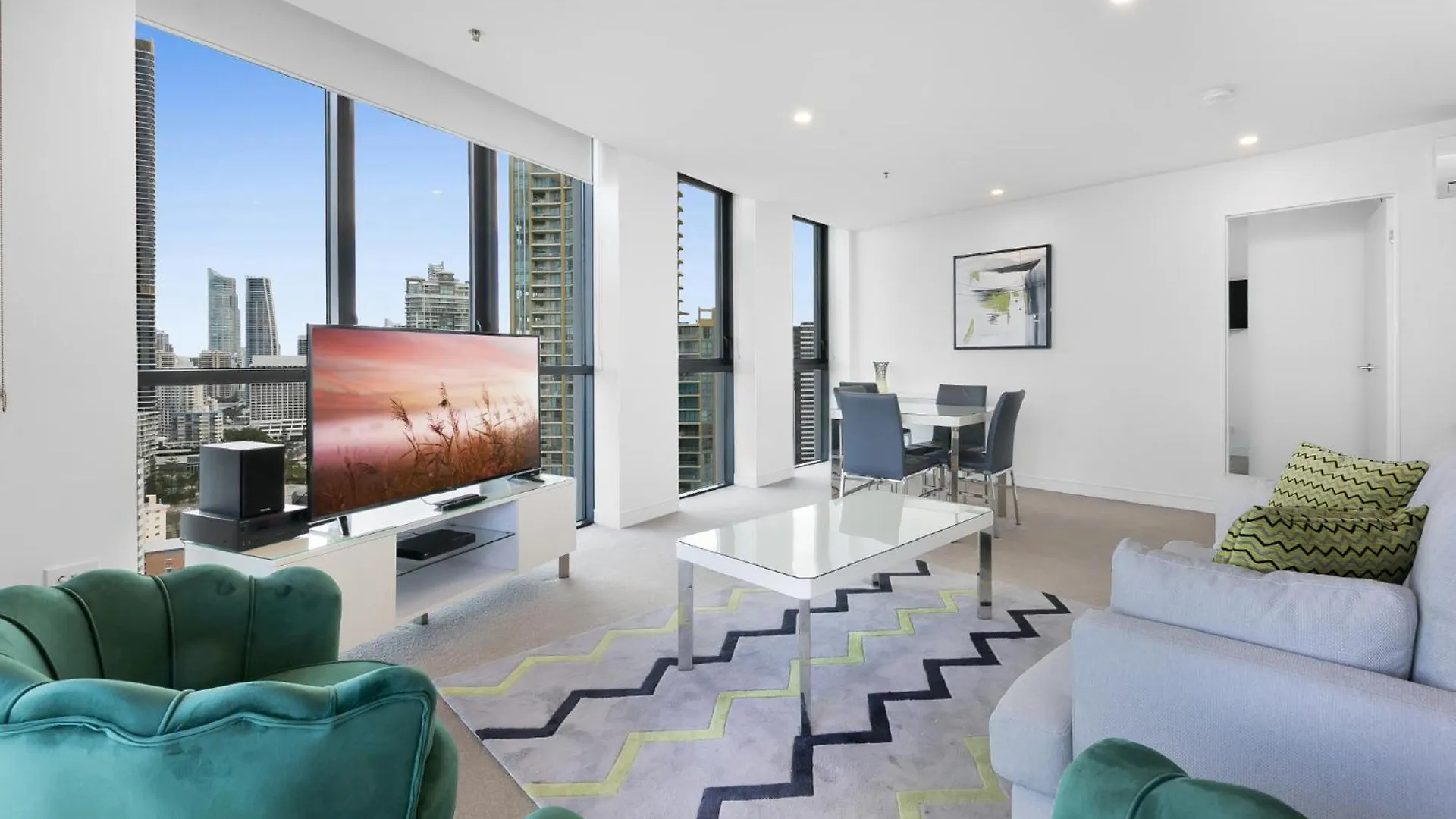 Apartment Wonderful 2-bed With Pool, Gym & Scenic Views Gold Coast