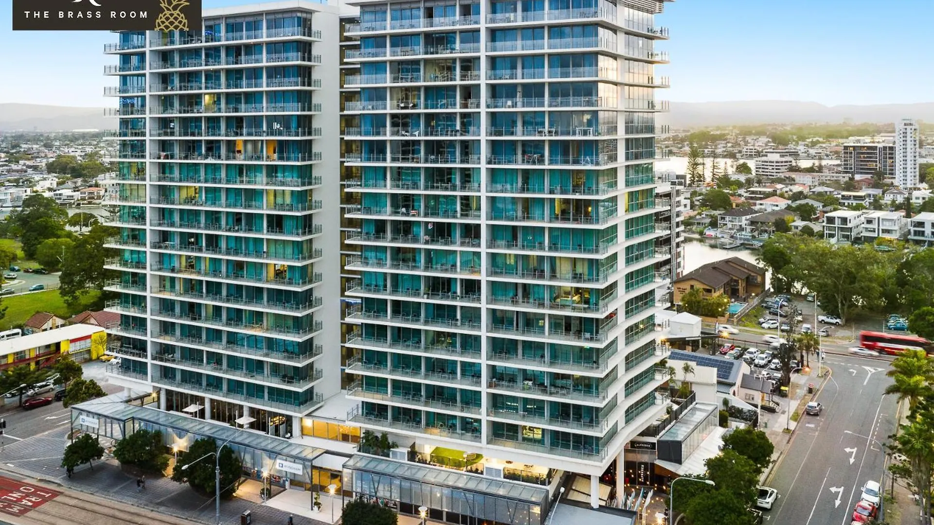 Apartment The Brass Pineapple Surfers Paradise 4217 Gold Coast