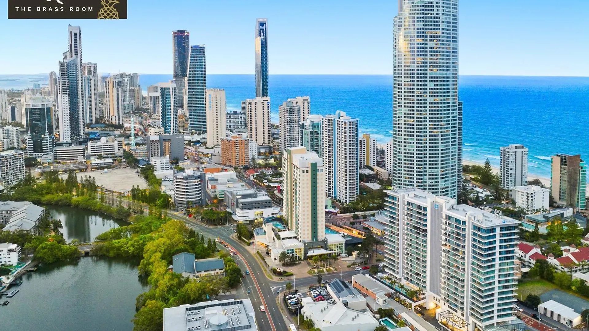 Apartment The Brass Pineapple Surfers Paradise 4217