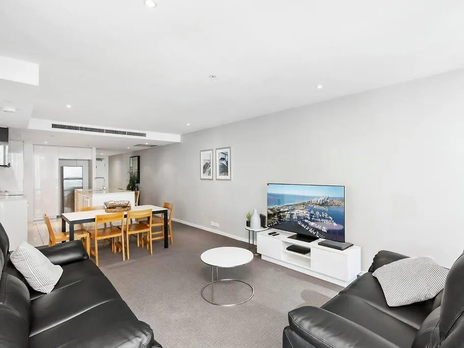Desirable Level 17 Ocean View 2bed In H-residence *