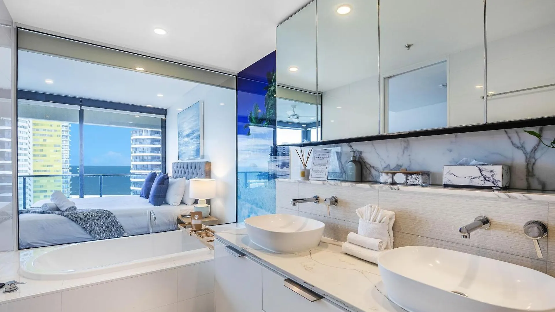 Stylish 21st Floor Oracle Tower 2 Ocean Views Free Parking Apartamento Gold Coast
