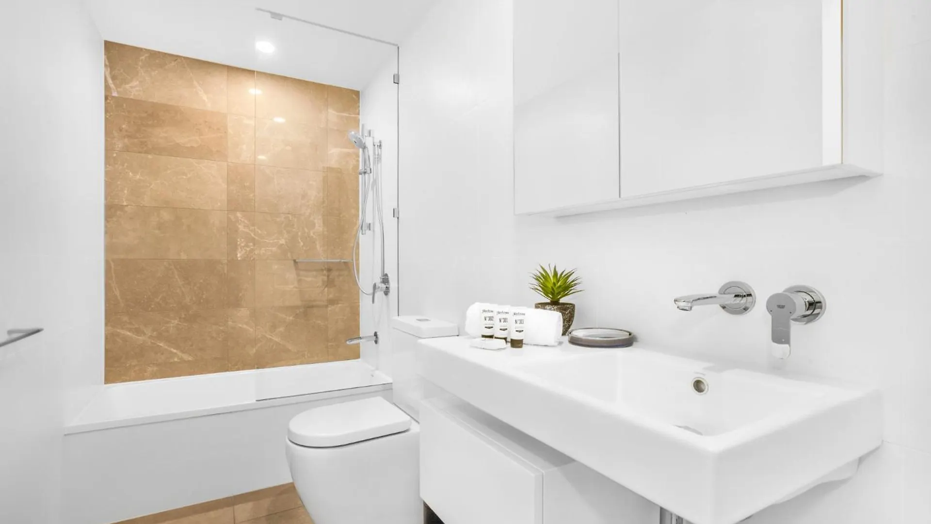 Appartement Surfers Paradise 2-bed Near With Pool & Gym *
