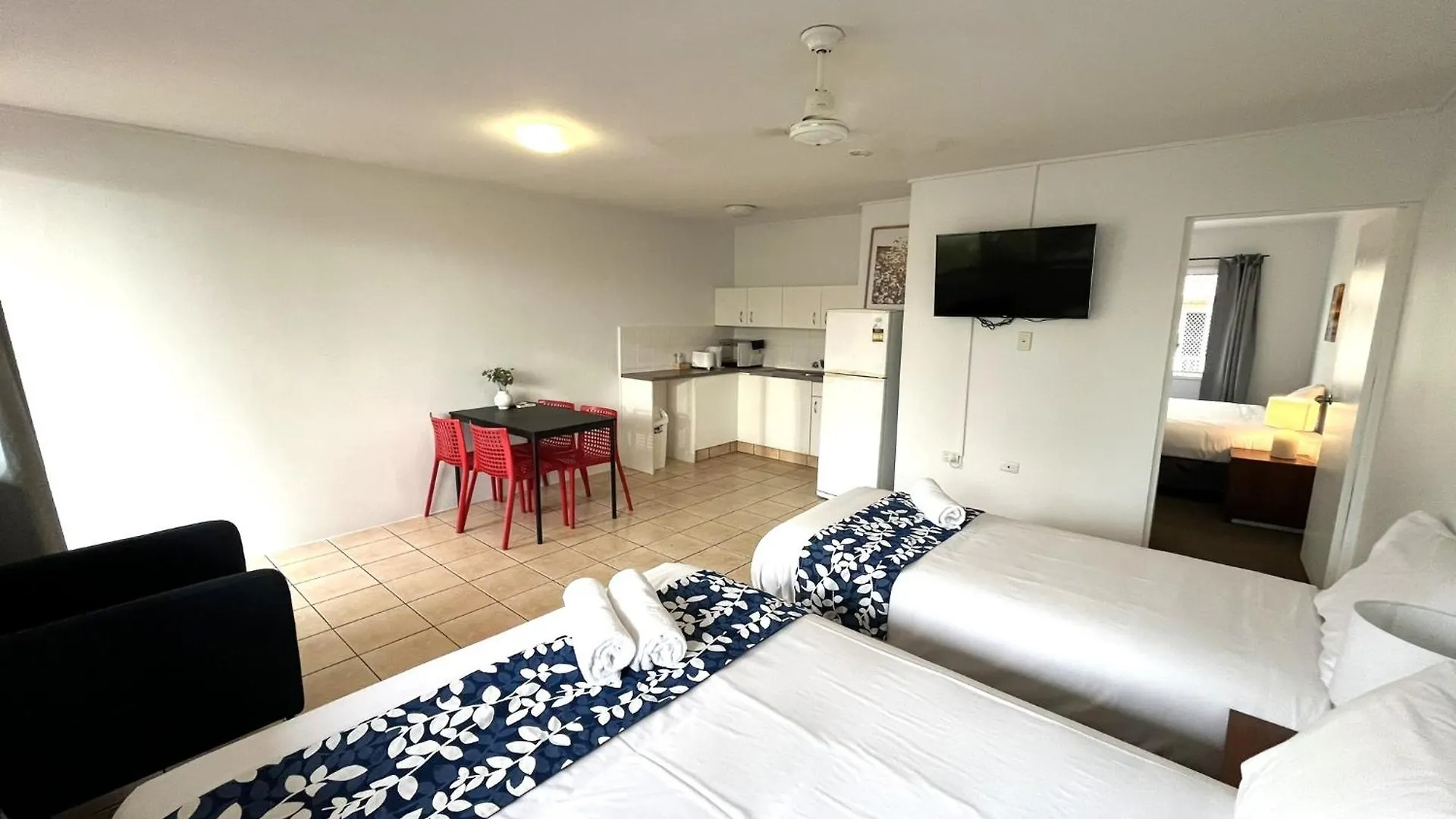Browns Broadbeach Motel Gold Coast