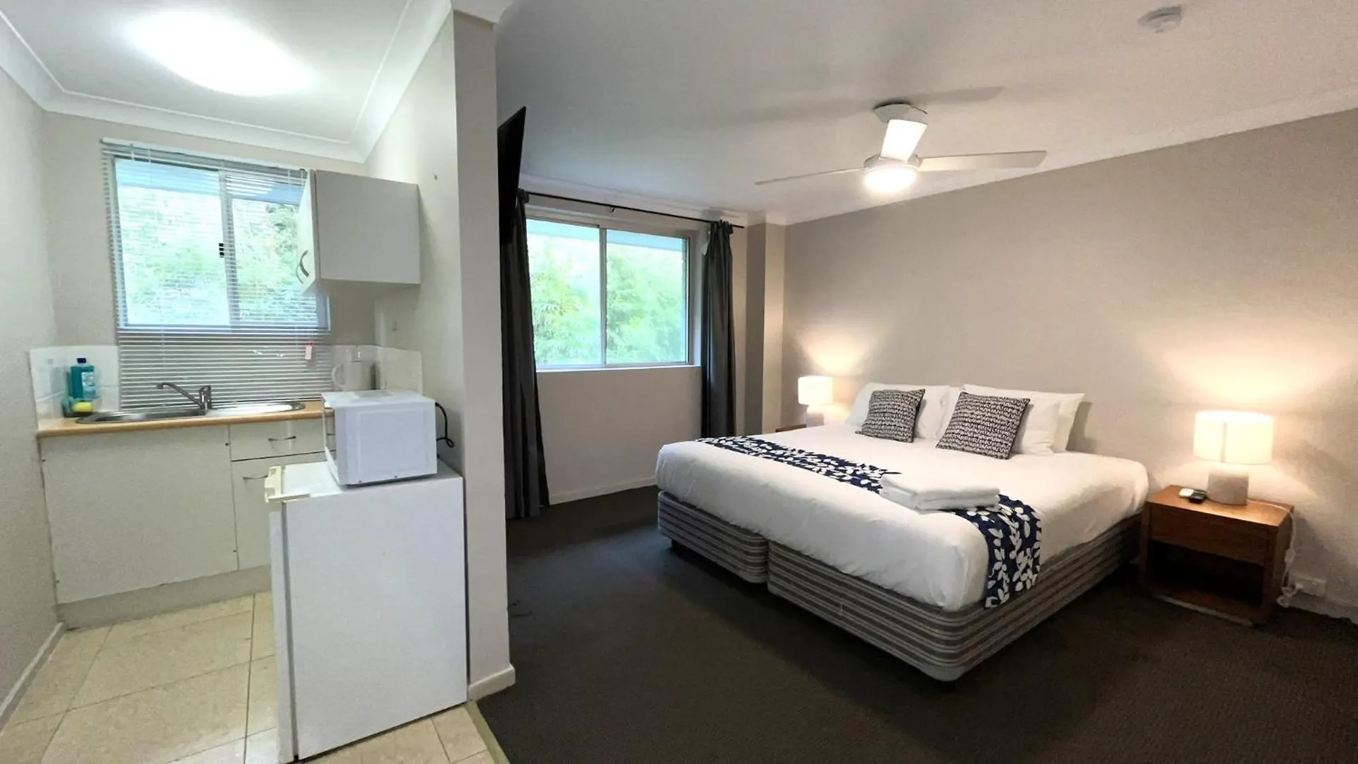 Motel Browns Broadbeach Gold Coast
