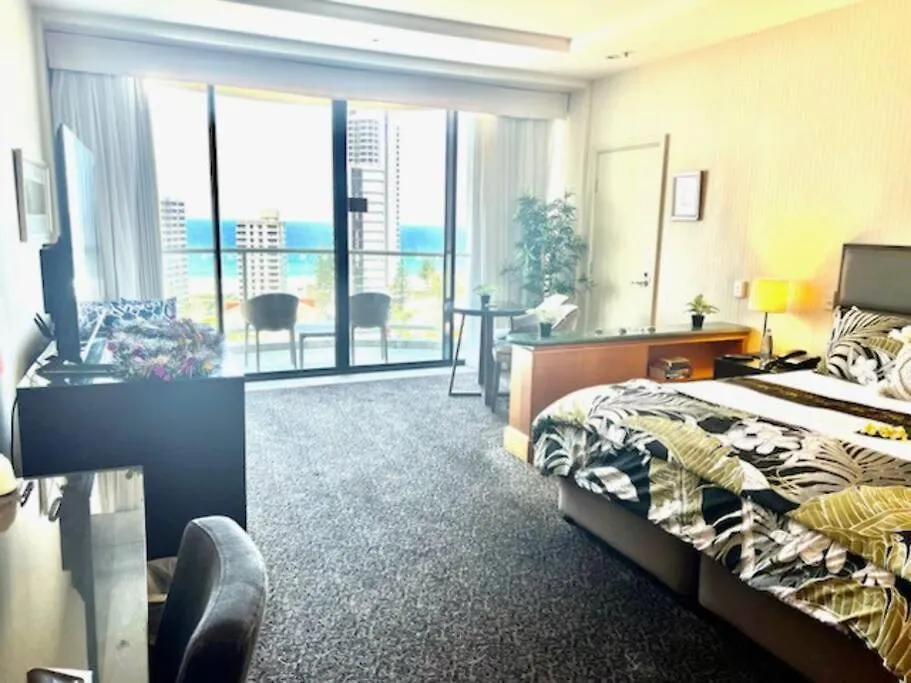 公寓 Broadbeach Surfers Spa Bath Ocean View 黄金海岸