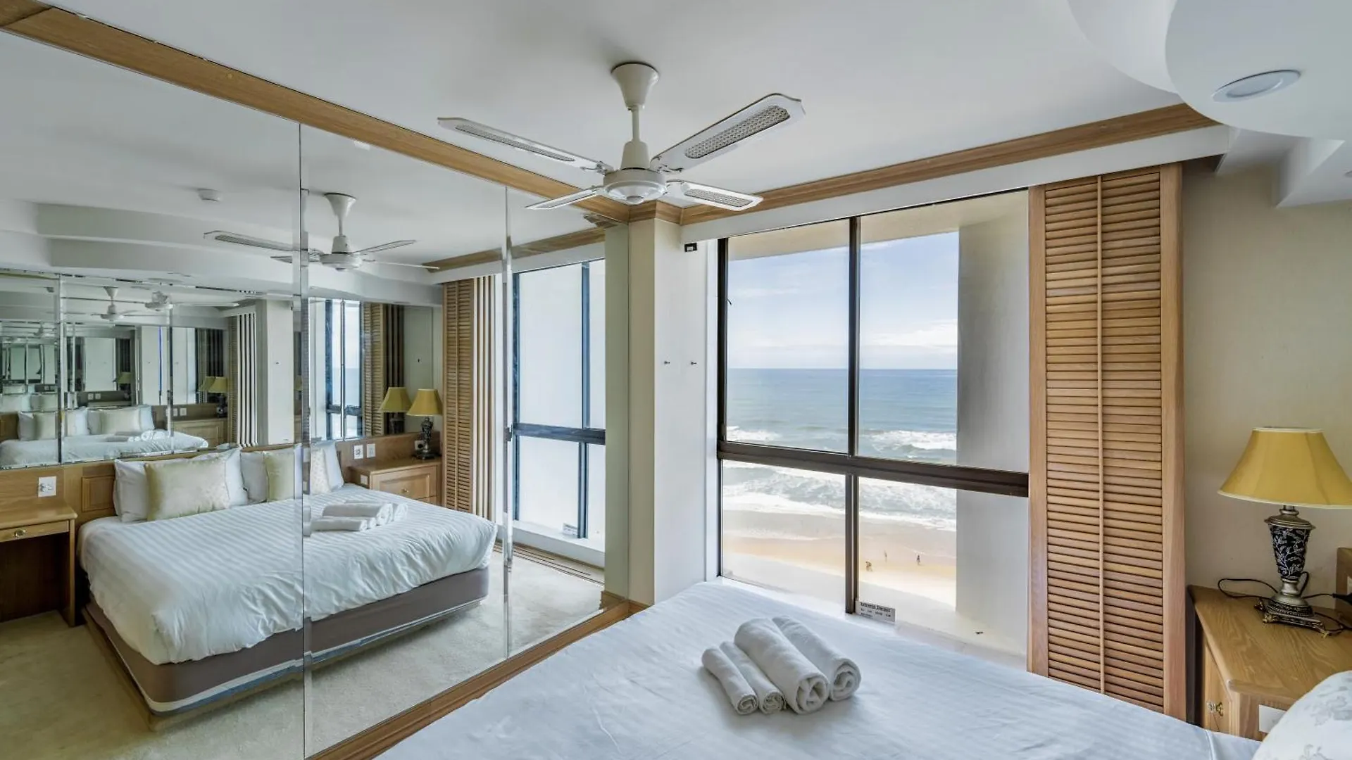 Olympus Beachfront Aparthotel Gold Coast