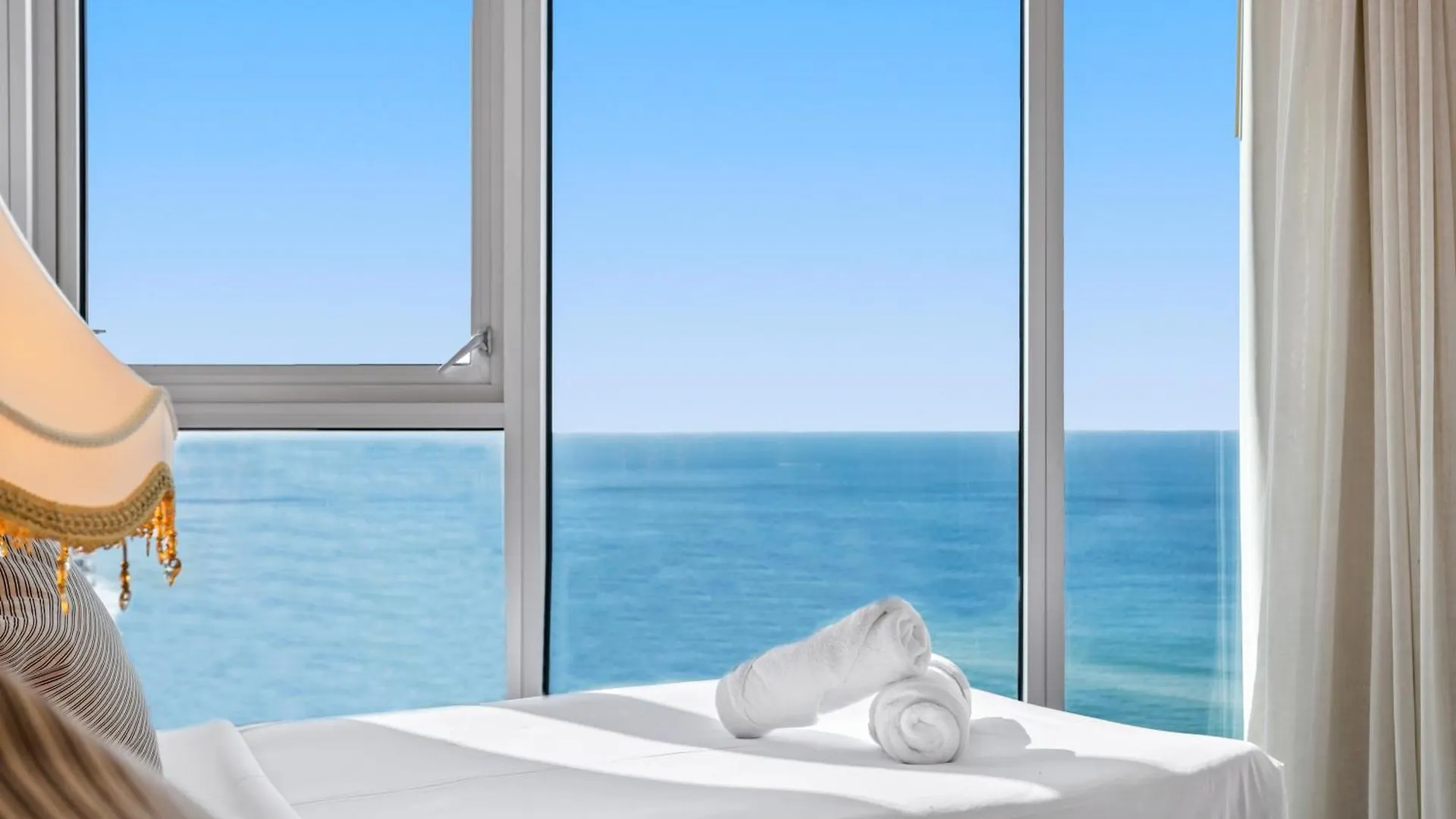 H Star Residences-- Paradise Stayz *
