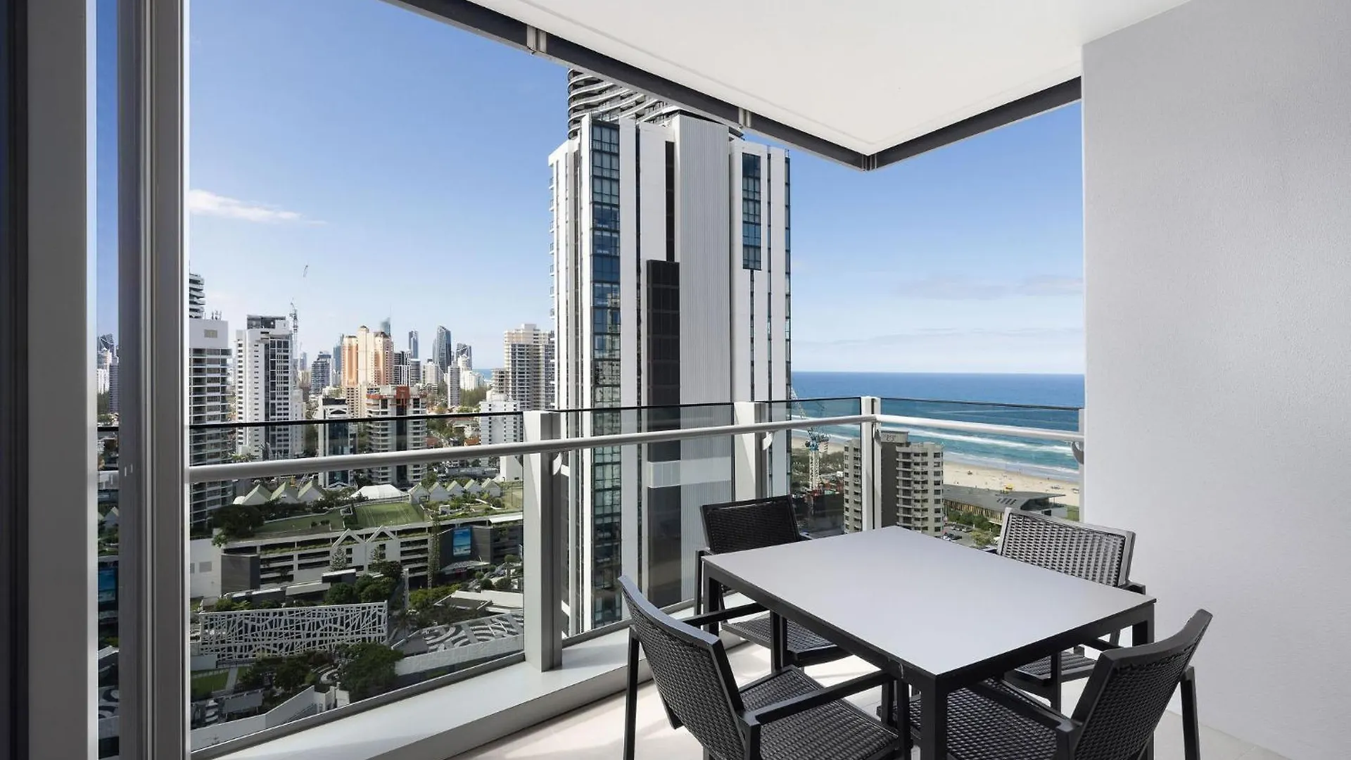 Ultiqa Signature At Broadbeach Gold Coast