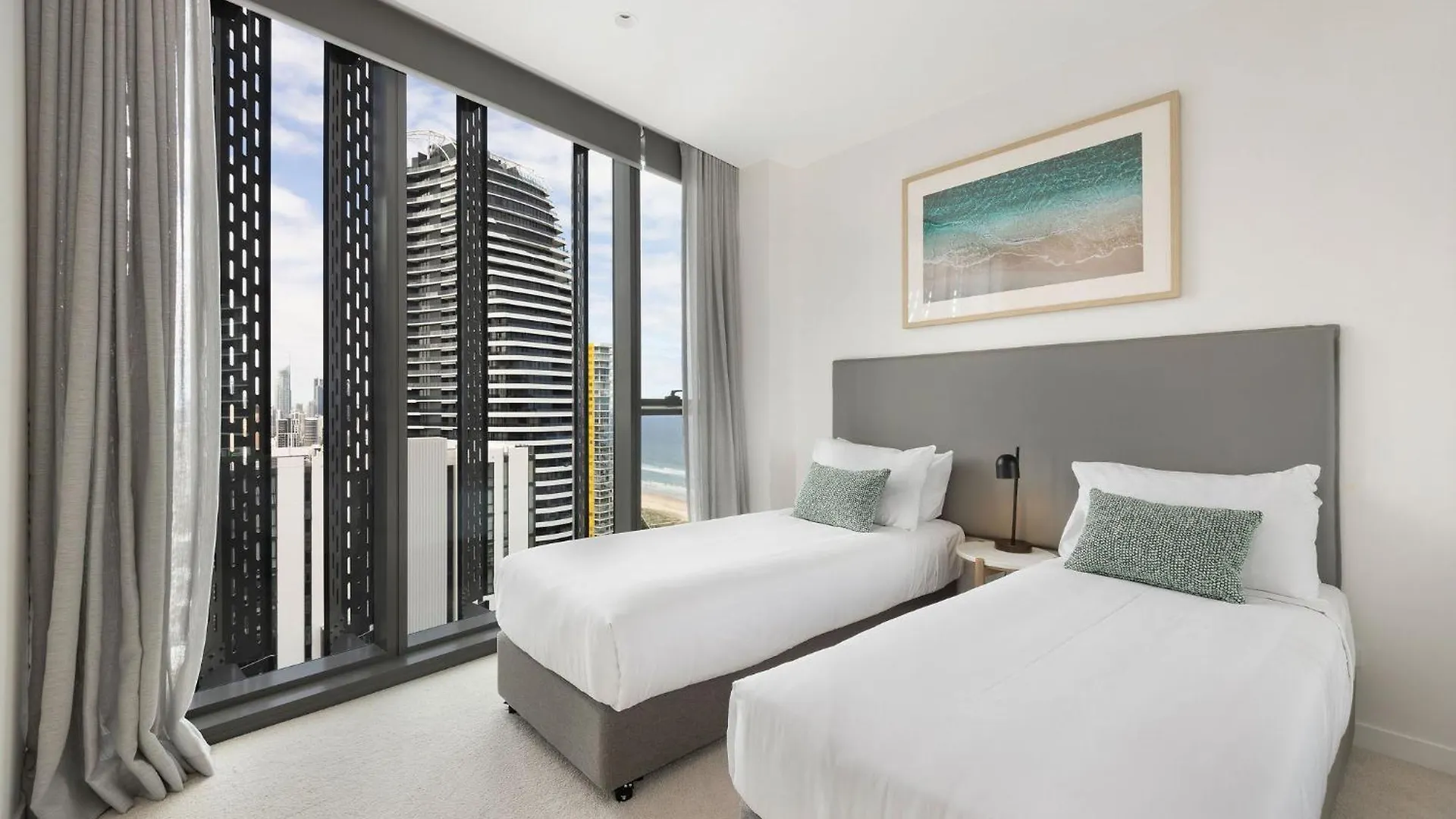 Apartment Ultiqa Signature At Broadbeach Gold Coast