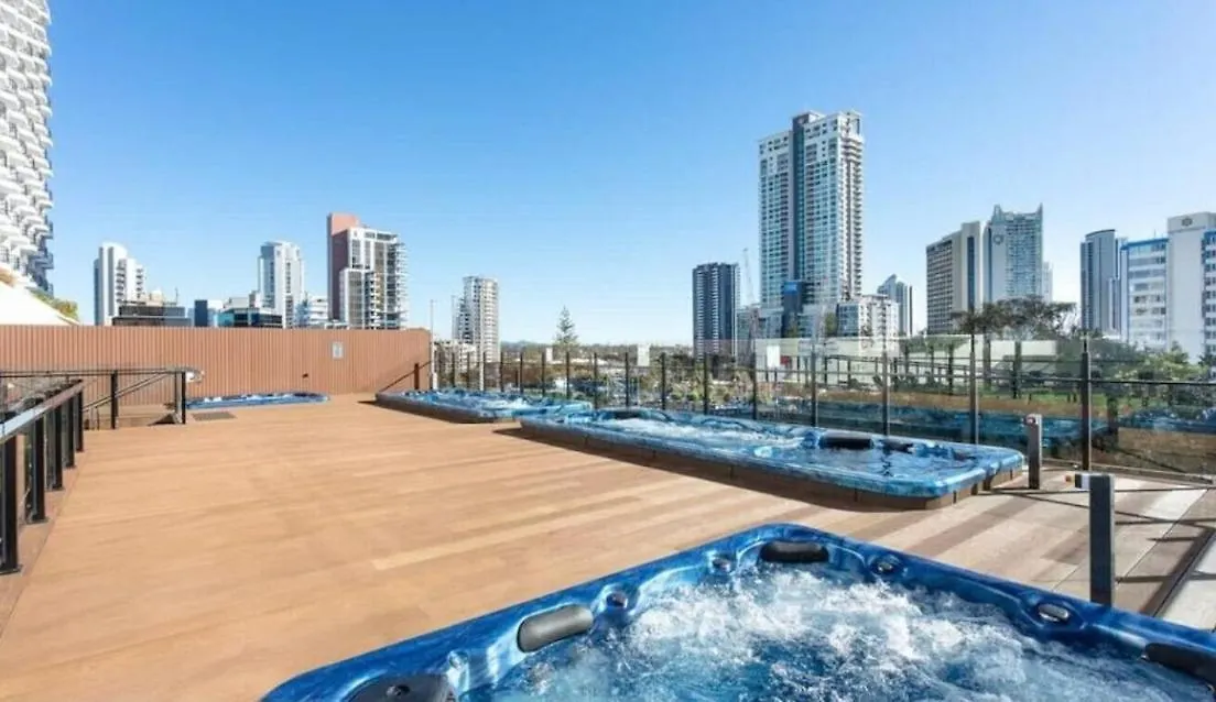 Luxury Escape! Amazing Ocean View Location Get To Everything Apartman