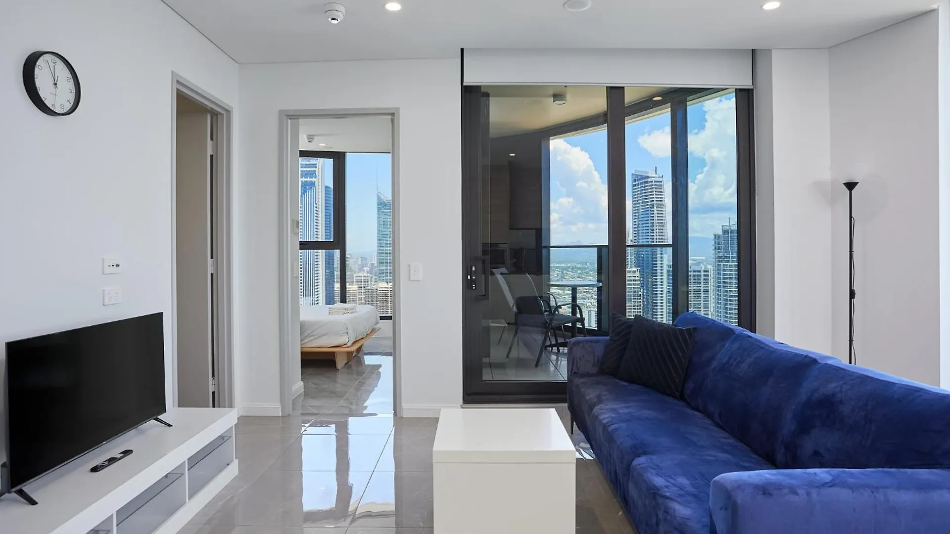 Serain Residences On 88 Esplanade Surfers Paradise Apartment