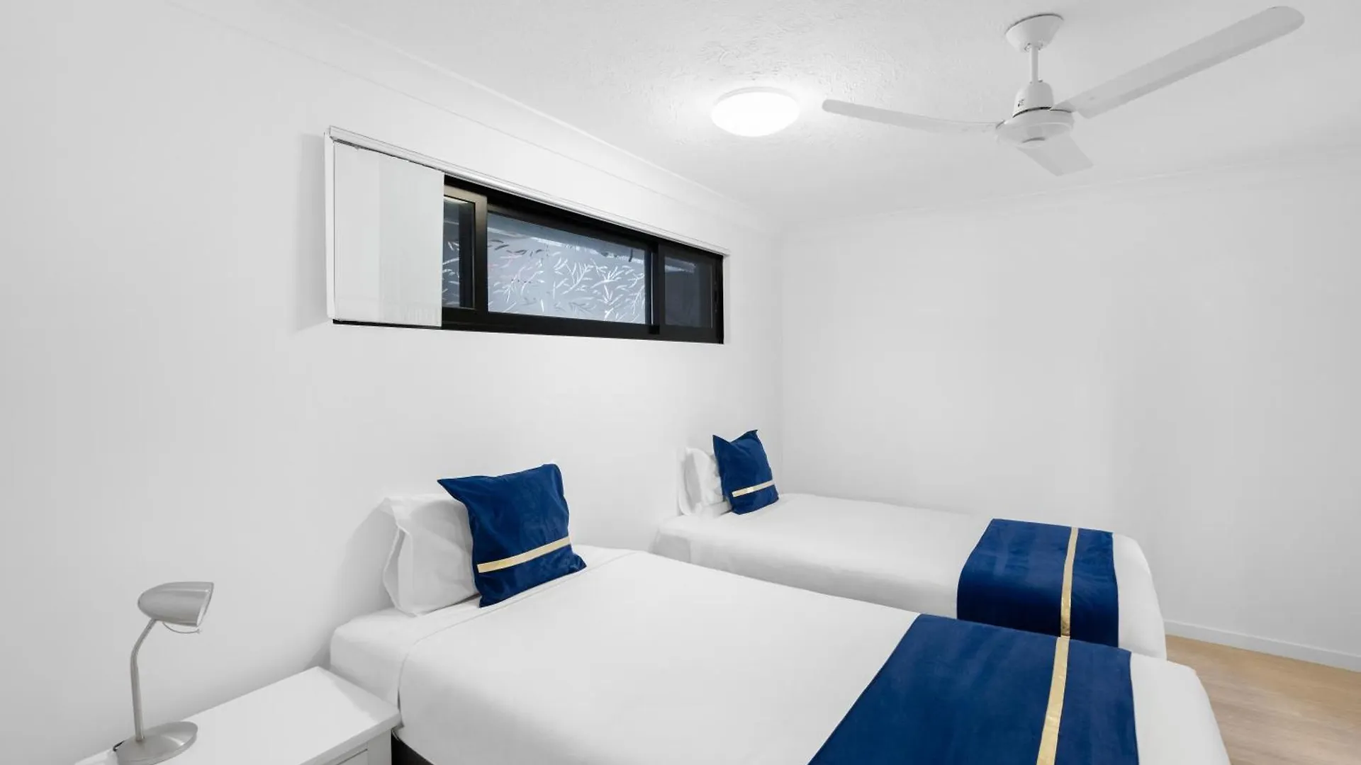 Montego Mermaid 3* Gold Coast