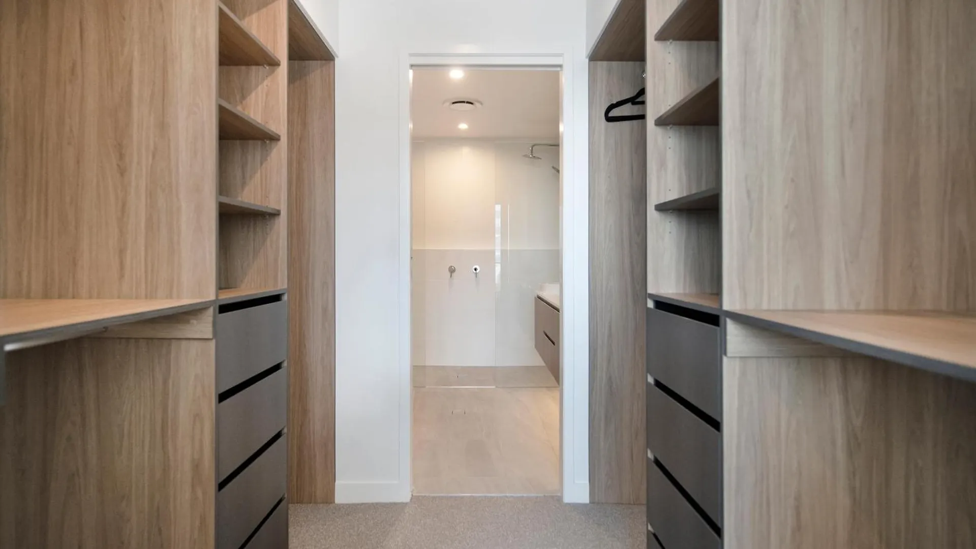 2br Luxury Palm * Gold Coast