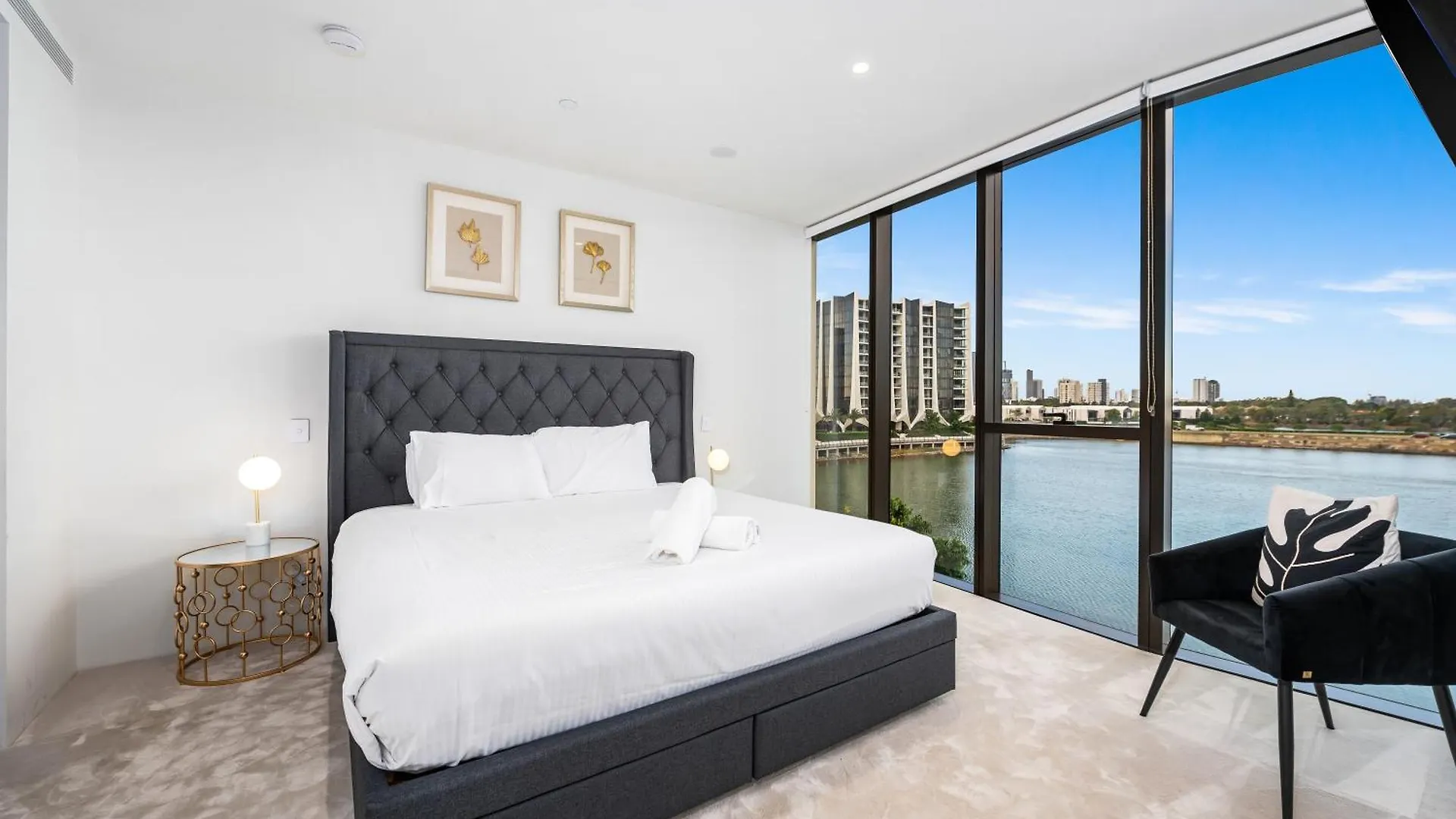 The Lanes A Life Of Luxury. Apartment