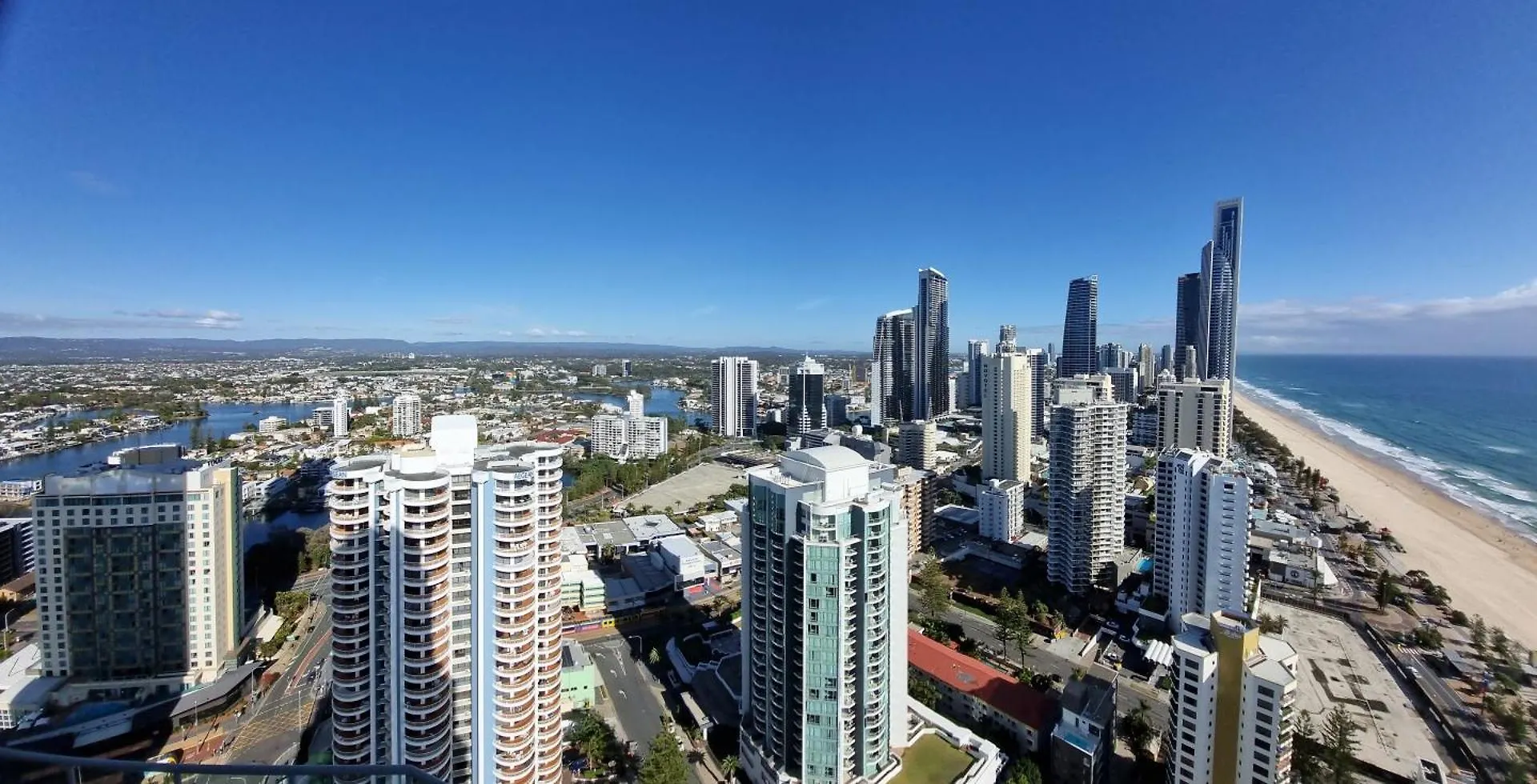 Peninsula Surfers Paradise - Hosted By Coastal Letting Apartment *