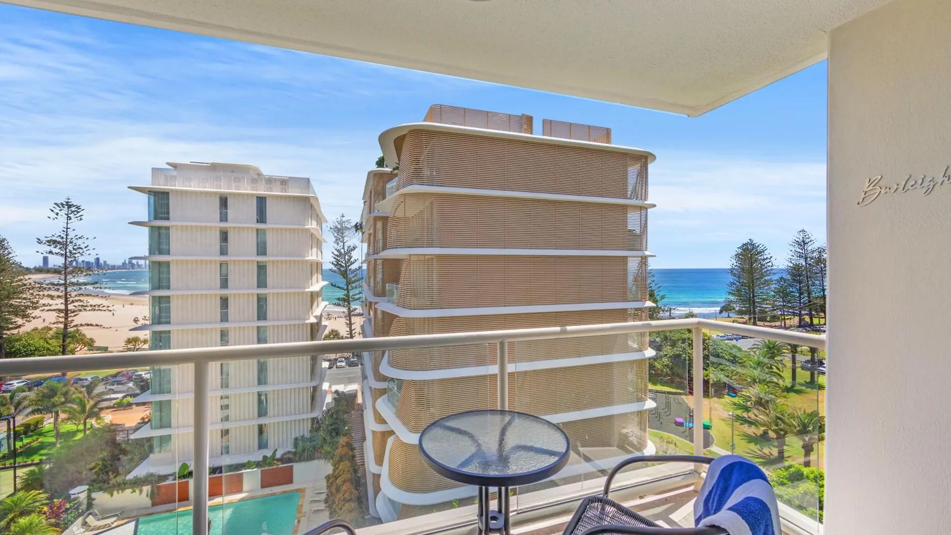 Aparthotel Burleigh Tower Gold Coast