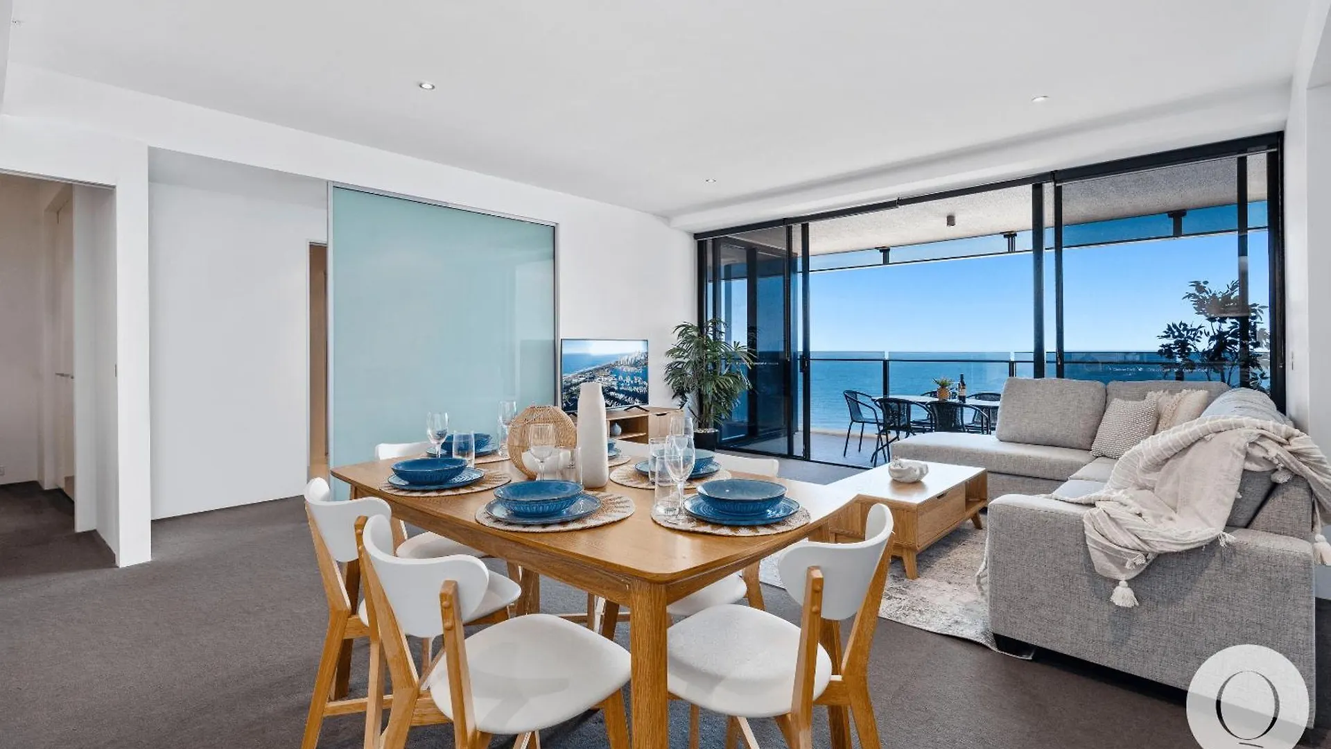 Spectacular Family Kids Free 3 Bedroom Ocean At Circle On Cavill - Q * Gold Coast
