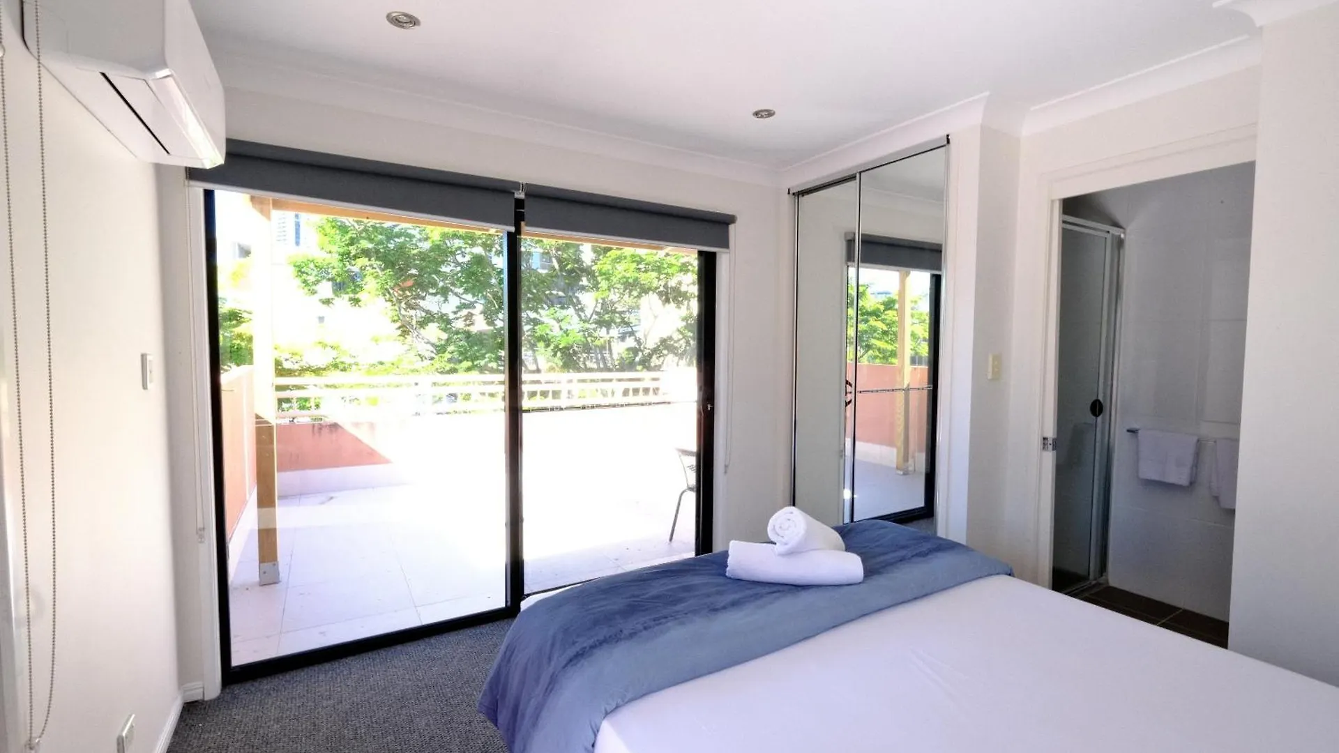 El Dorado Apartment *