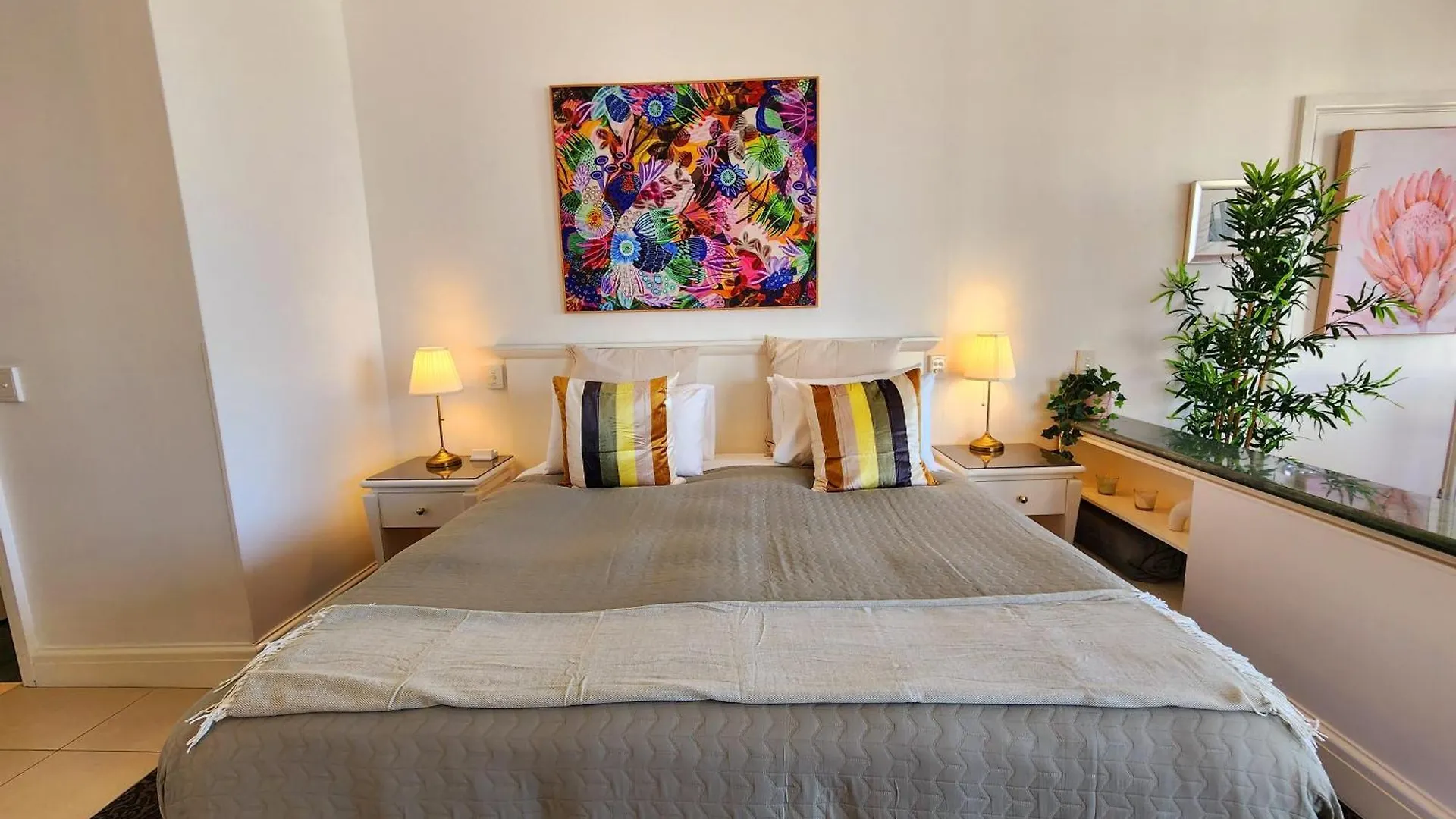 Deluxe Private And - Ocean Views