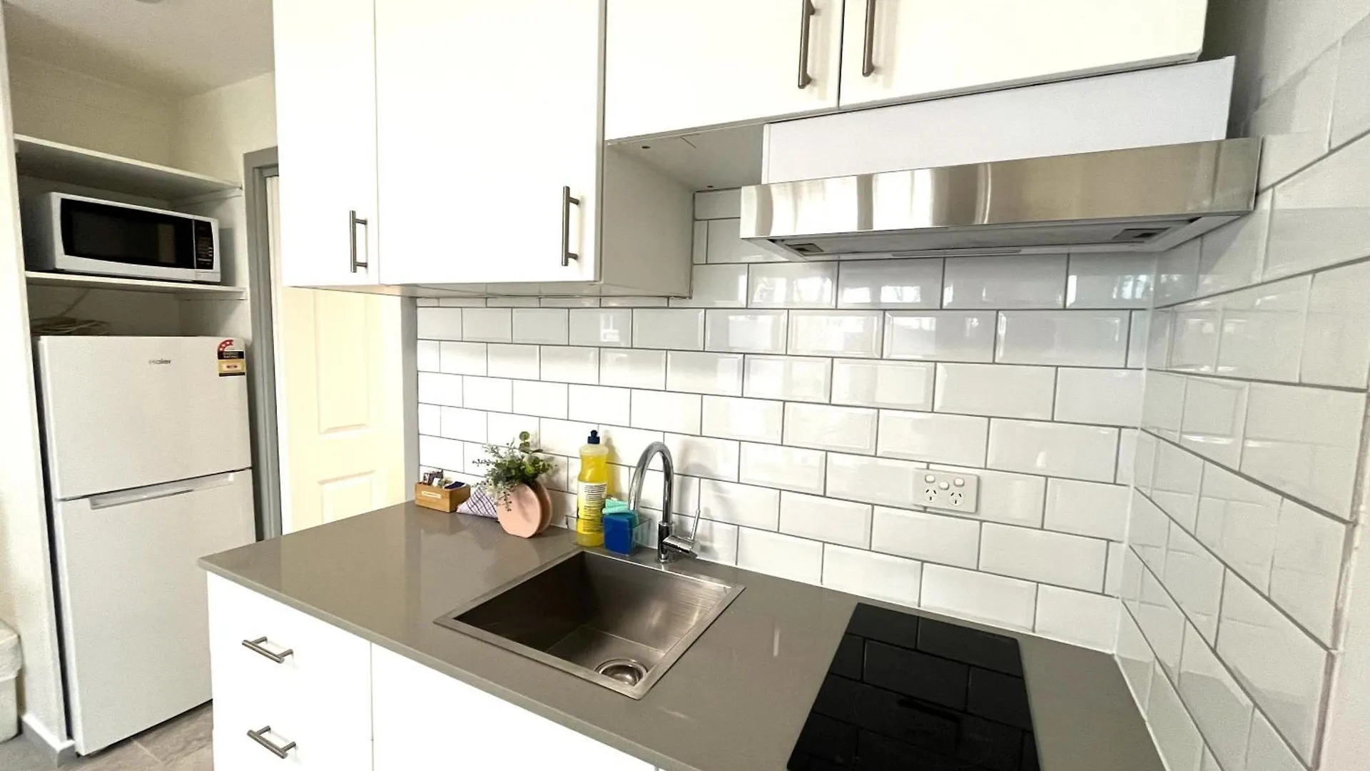 Broadwater Keys Апарт-отель