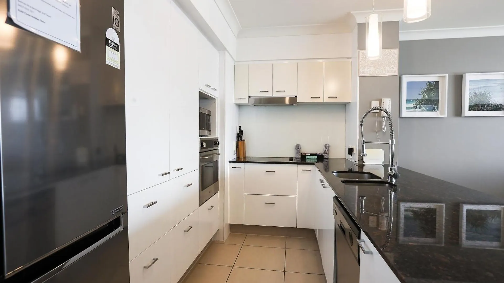 Chevron Renaissance Managed By Gchs Daire Gold Coast